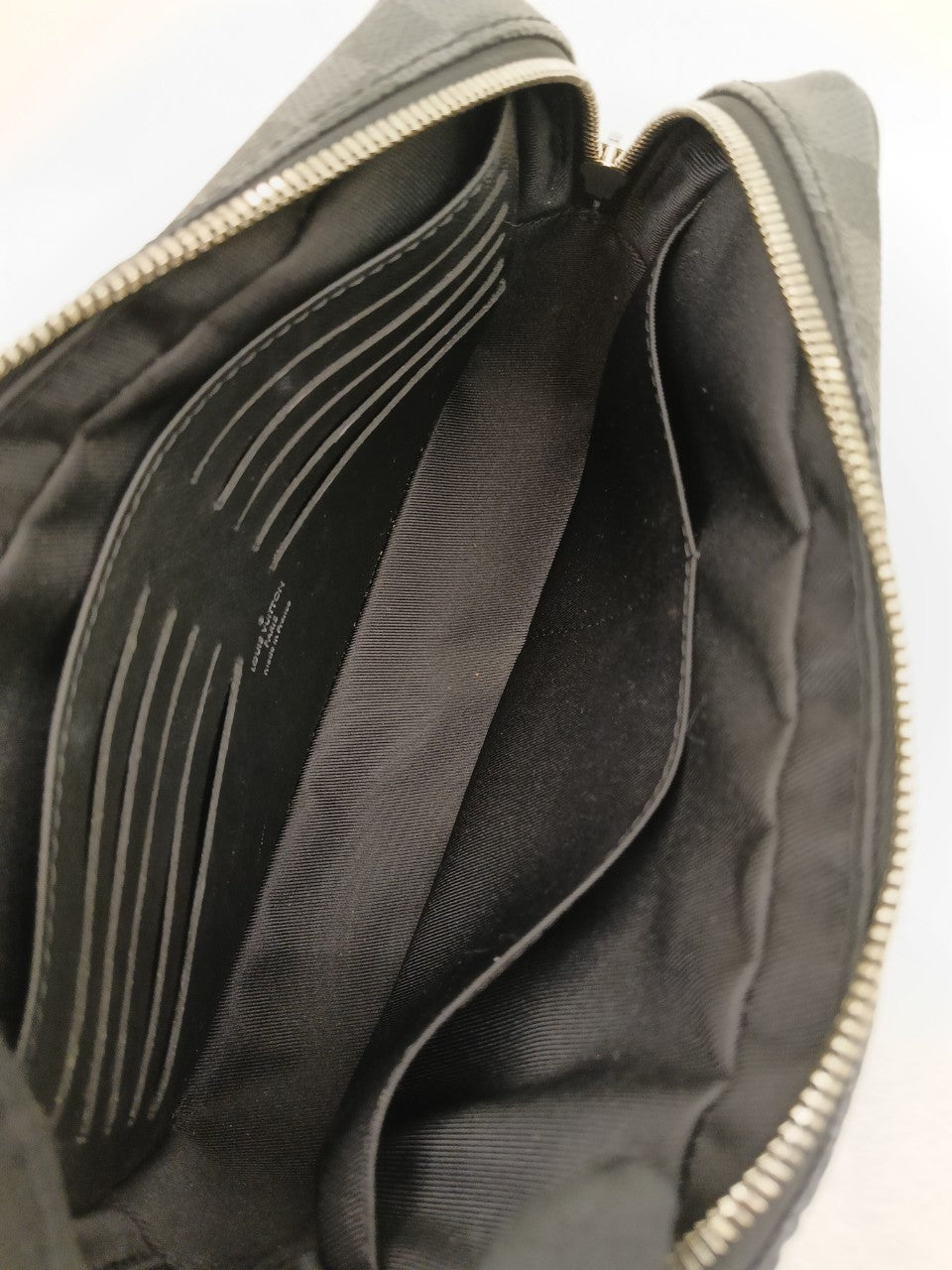 LV Kasai Clutch Graphite 2018