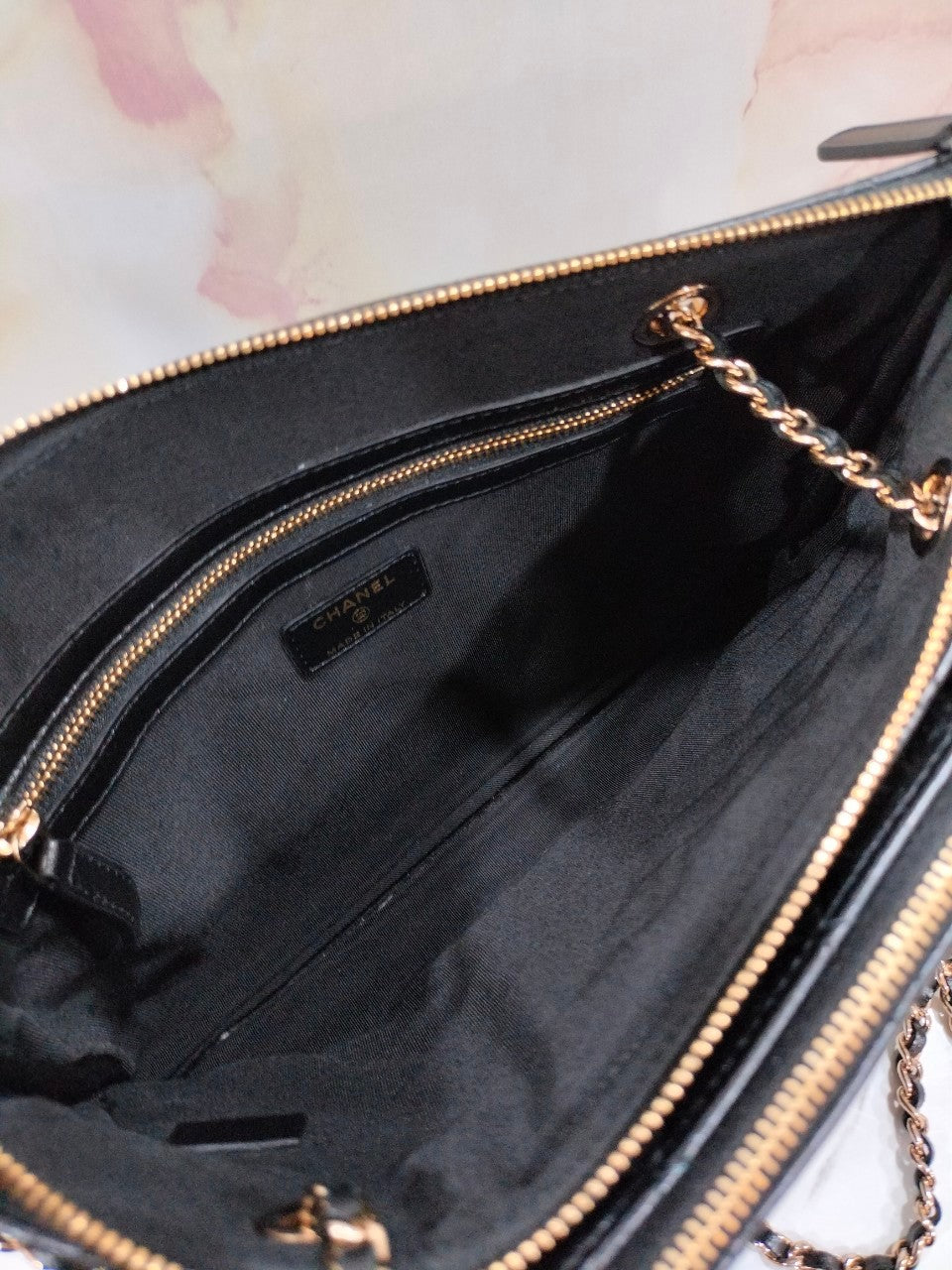 *Neverbeen Used* Chanel Double Case Black Lambskin GHW #29