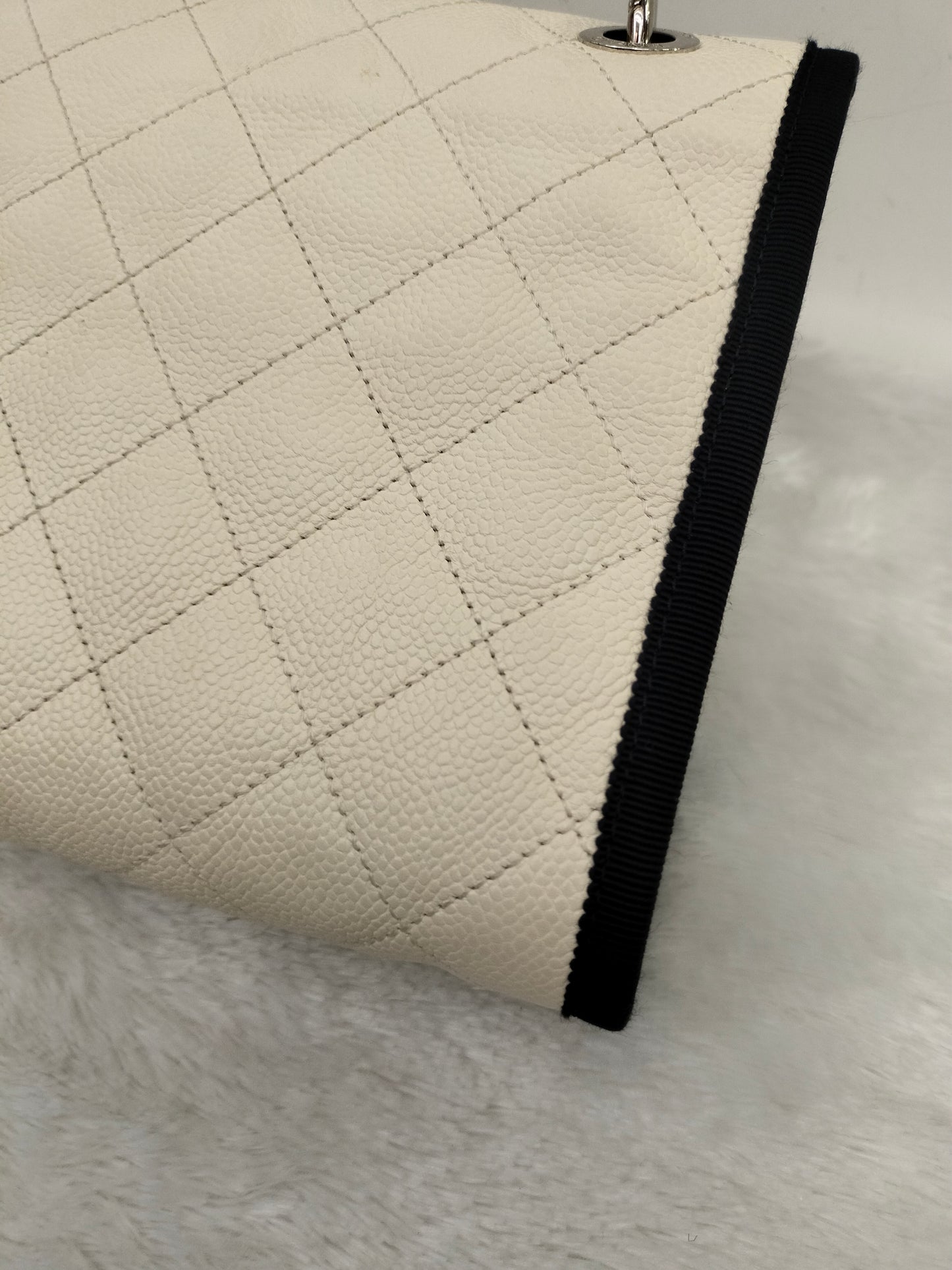 Chanel Flap Caviar White Black SHW #25