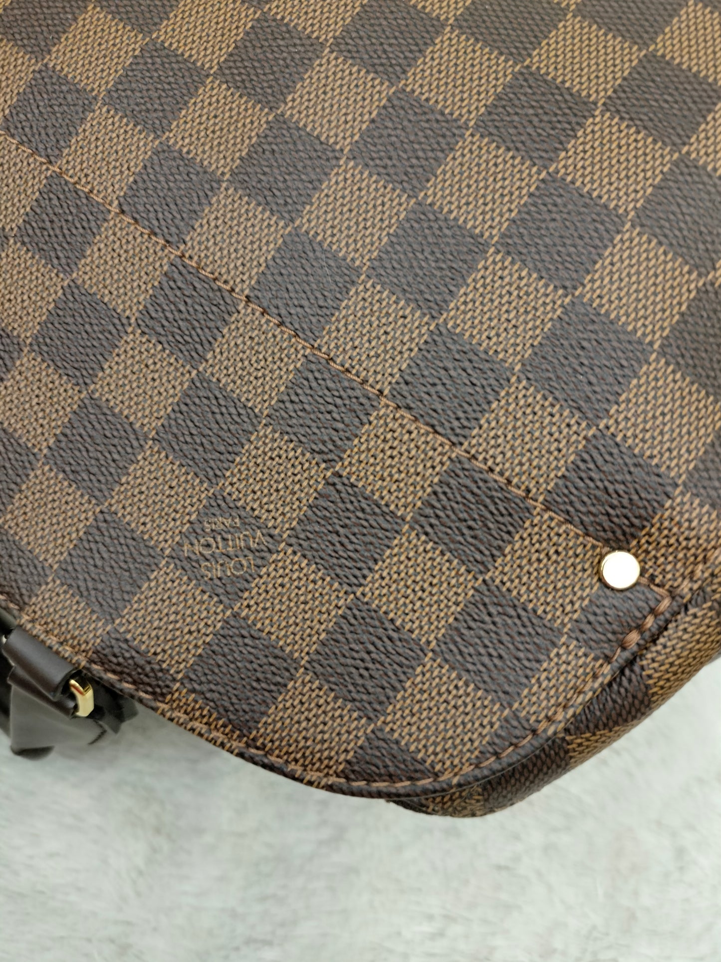 LV Kensington Bowling Damier 2017