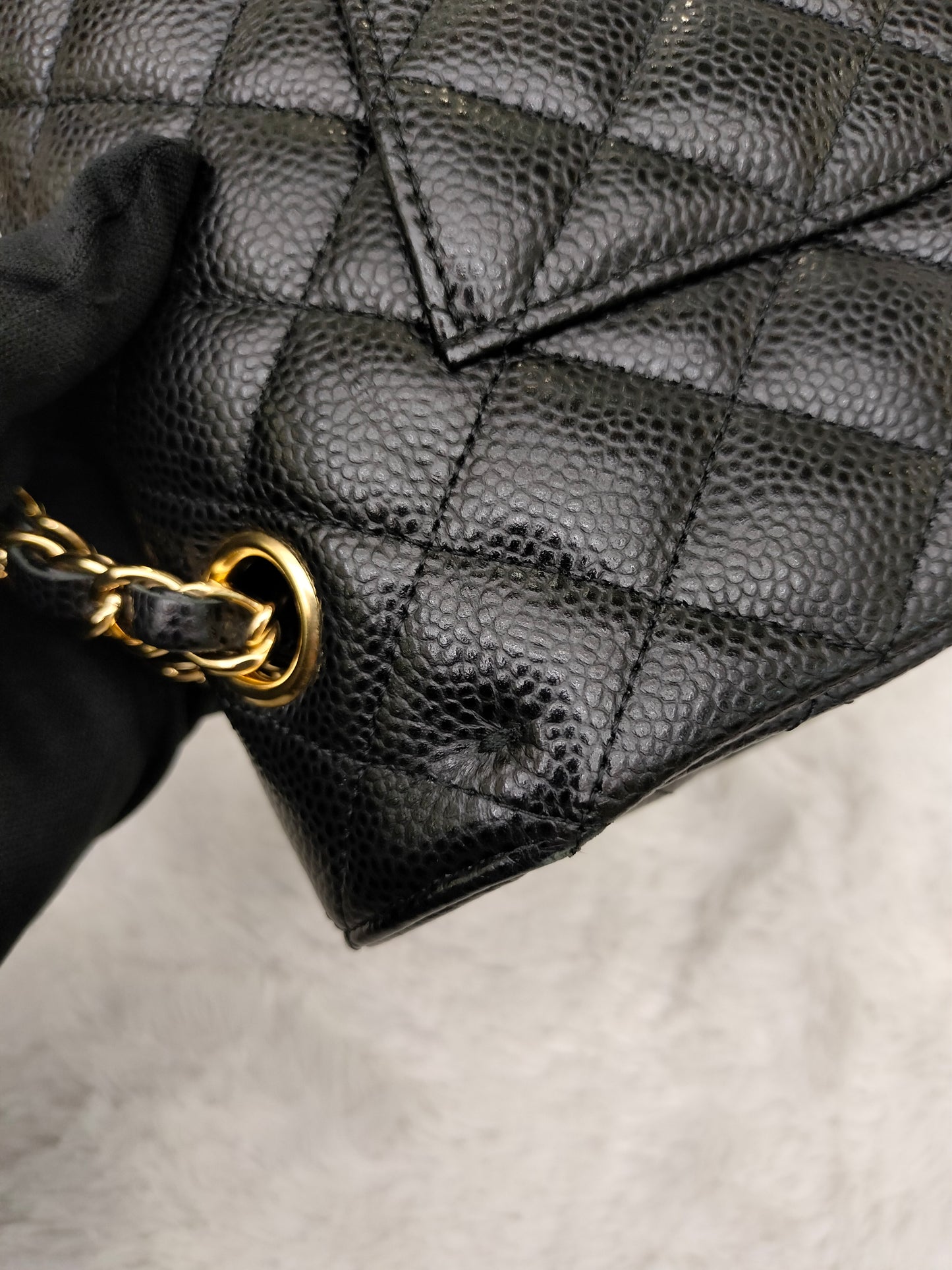 Chanel Medium Caviar Black GHW DF #29