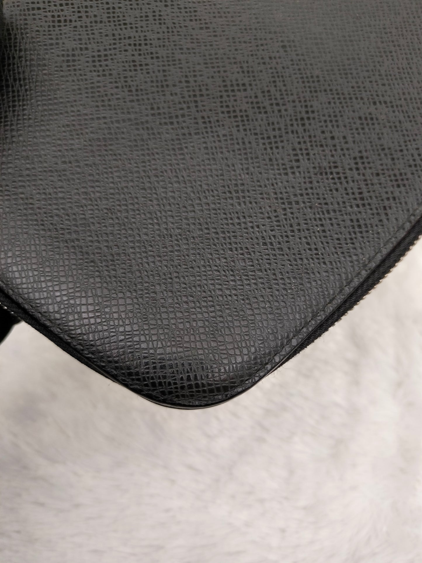 LV Atoll Ardoise Taiga Black