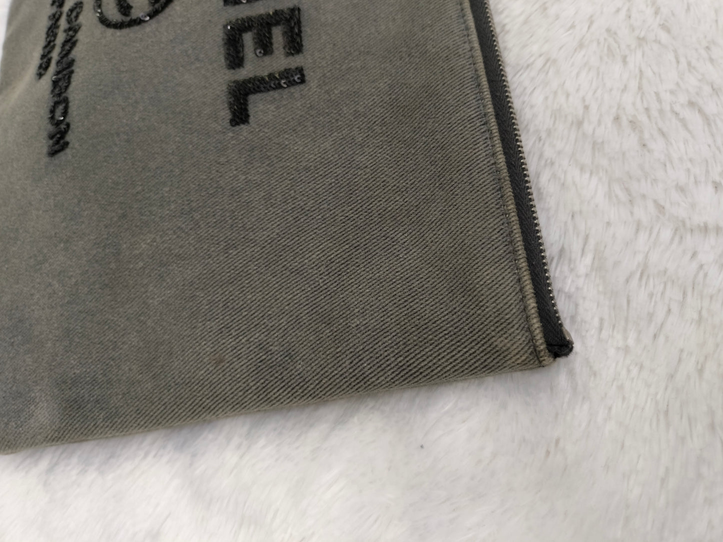 Chanel O'Case Deauville Sequin Grey SHW #23