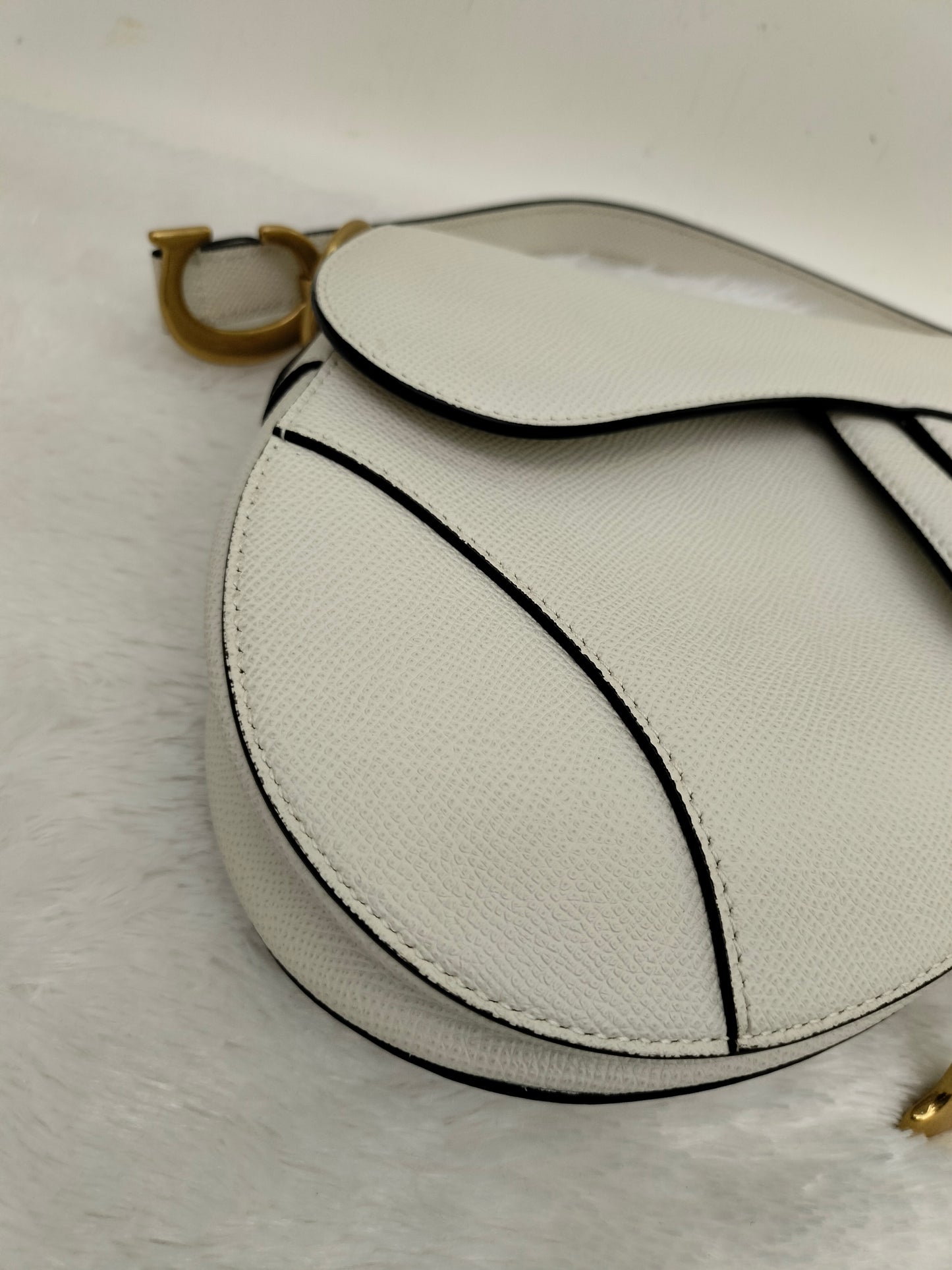 Dior Saddle Medium Grained White GHW 2020