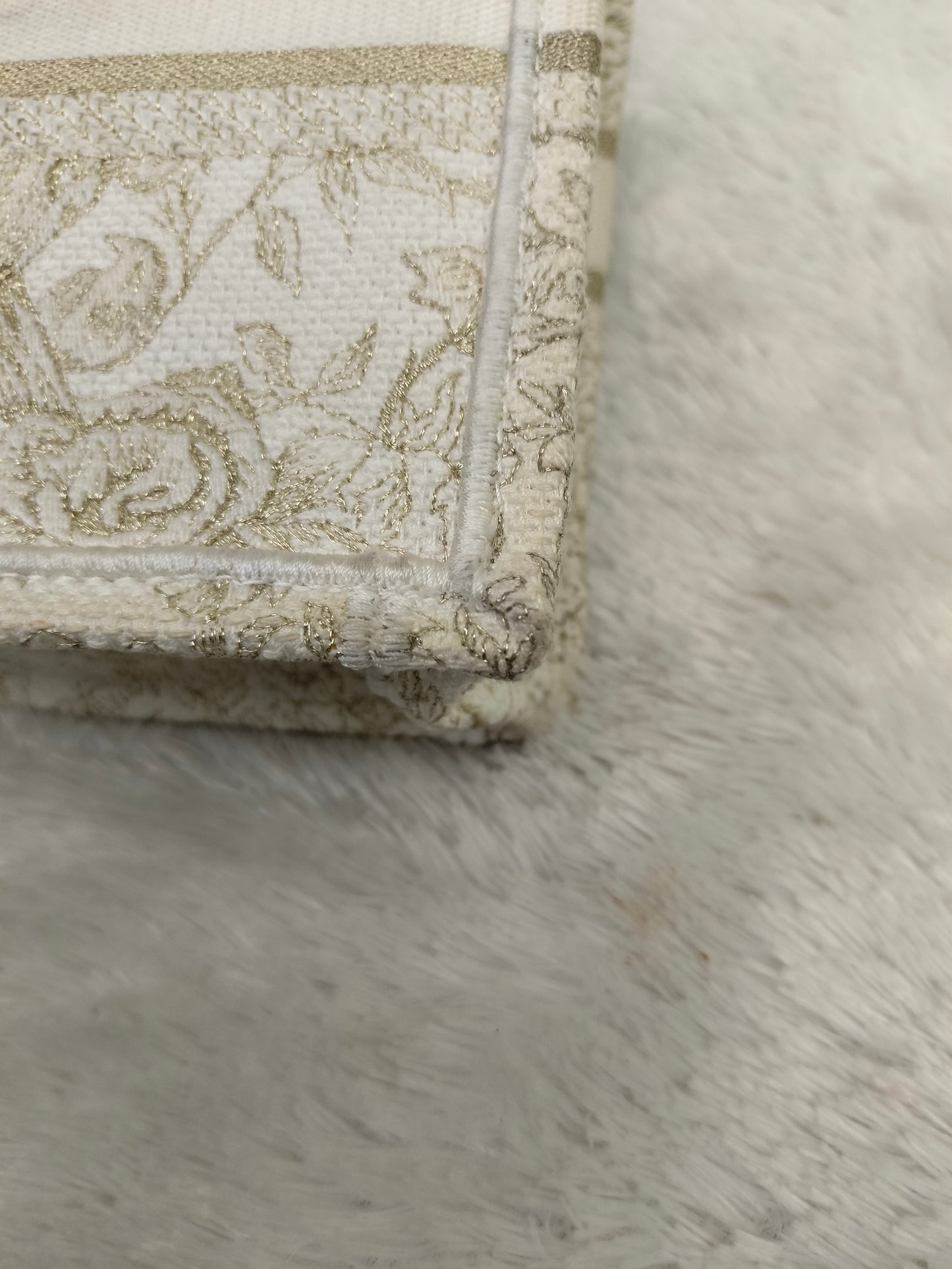 Dior Tote Book Mini Phone Canvas Off White 2022