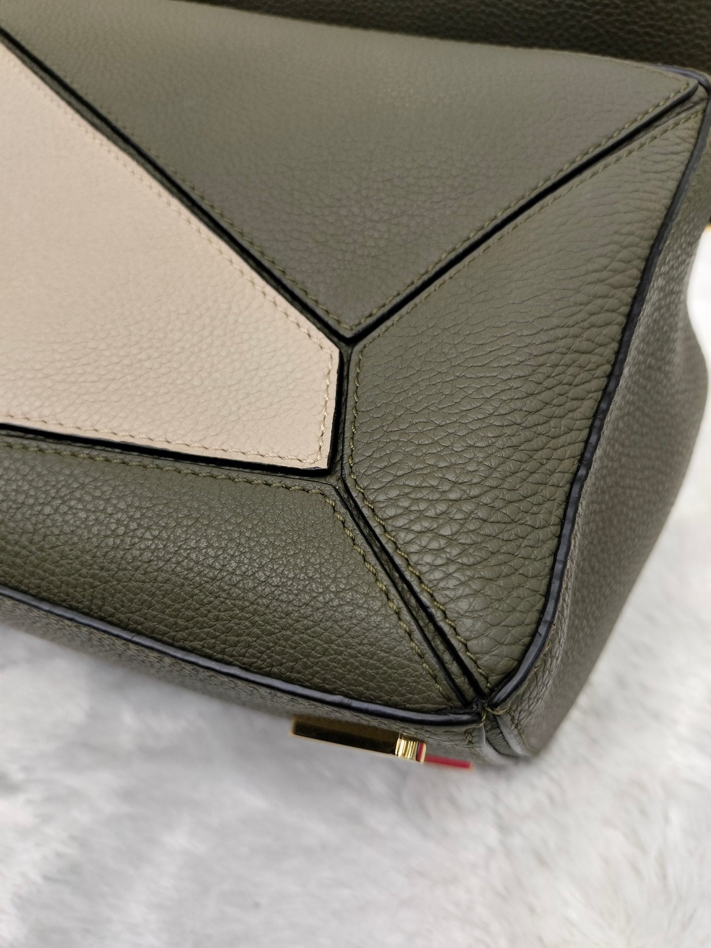 Loewe Puzzle Medium Grained Khaki 3 tone GHW 2018