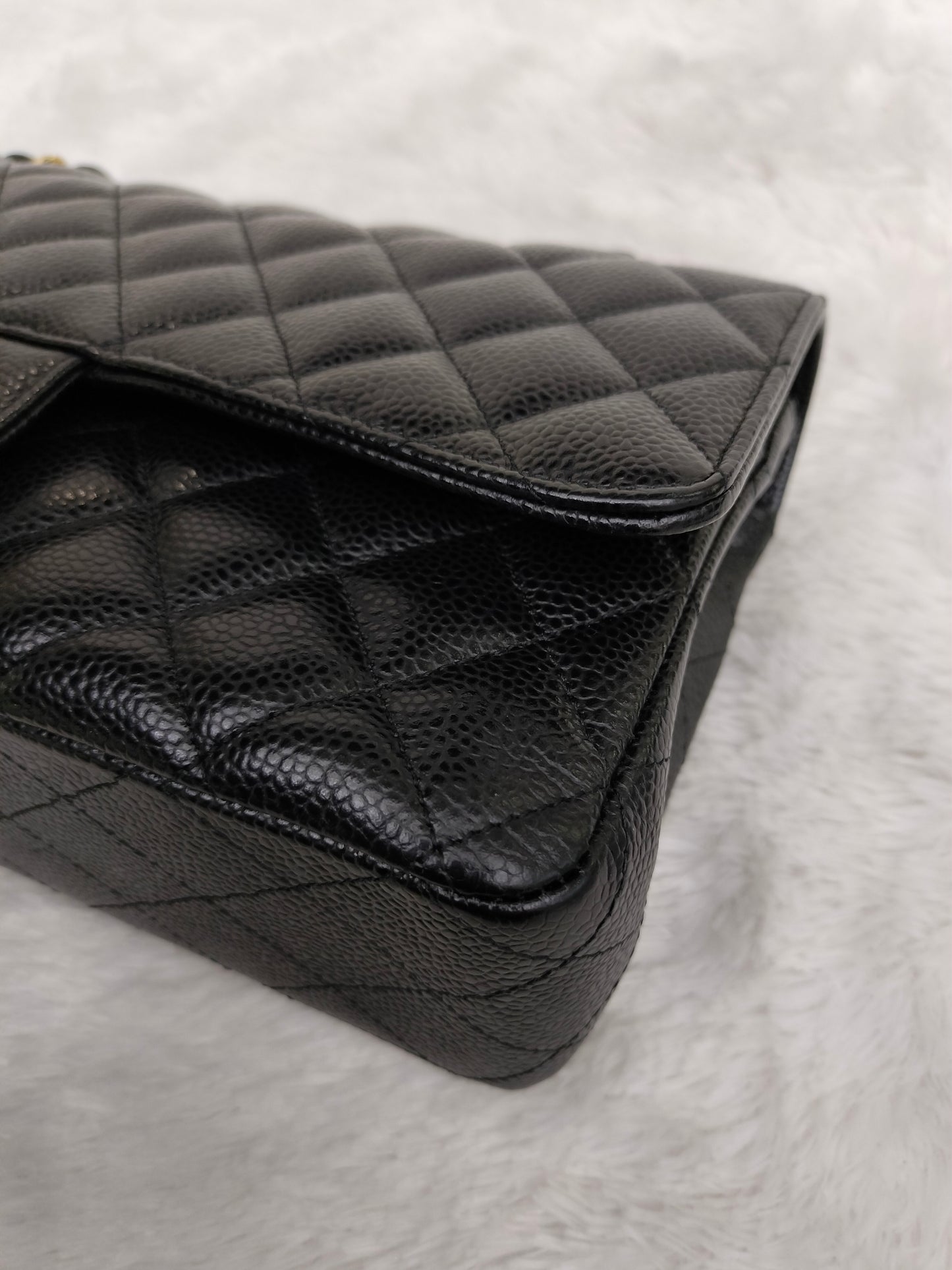 Chanel Medium Caviar Black GHW DF #29