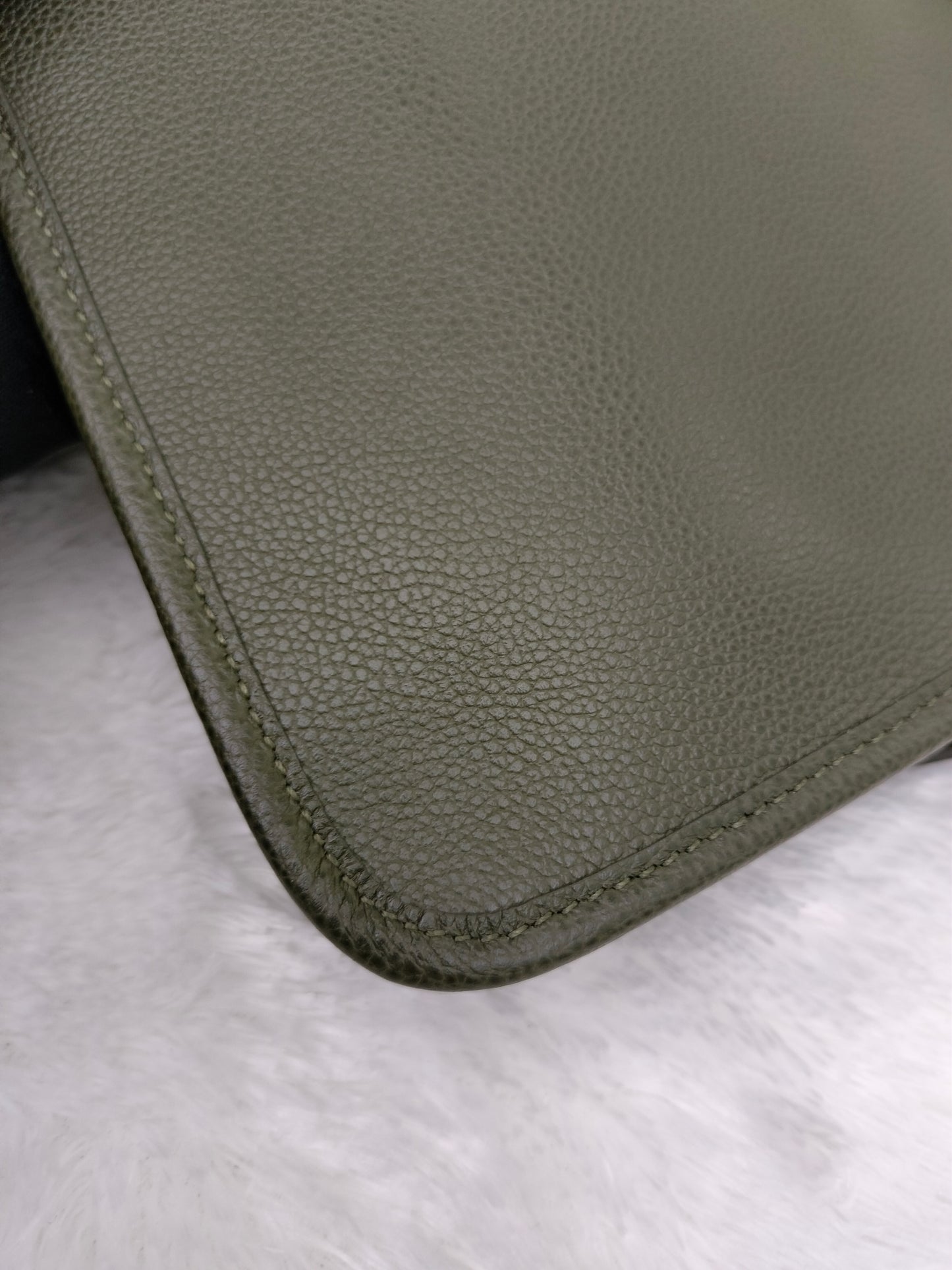 Longchamp Le Foulonne Crossbody Khaki GHW