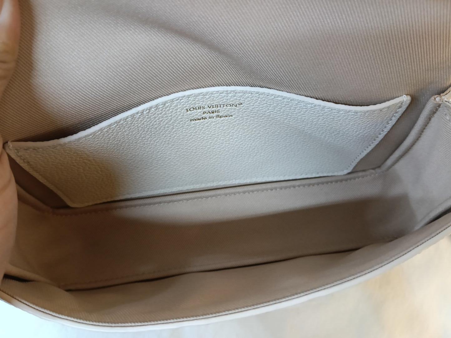 LV WOC Metis Monogram Empreinte Creme (CHIP)
