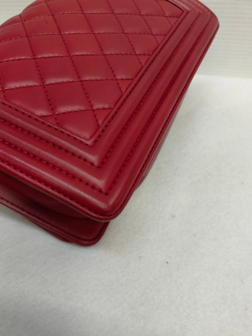Chanel Boy20 Small Lamb Red GHW #24 Size 20x12x6cm