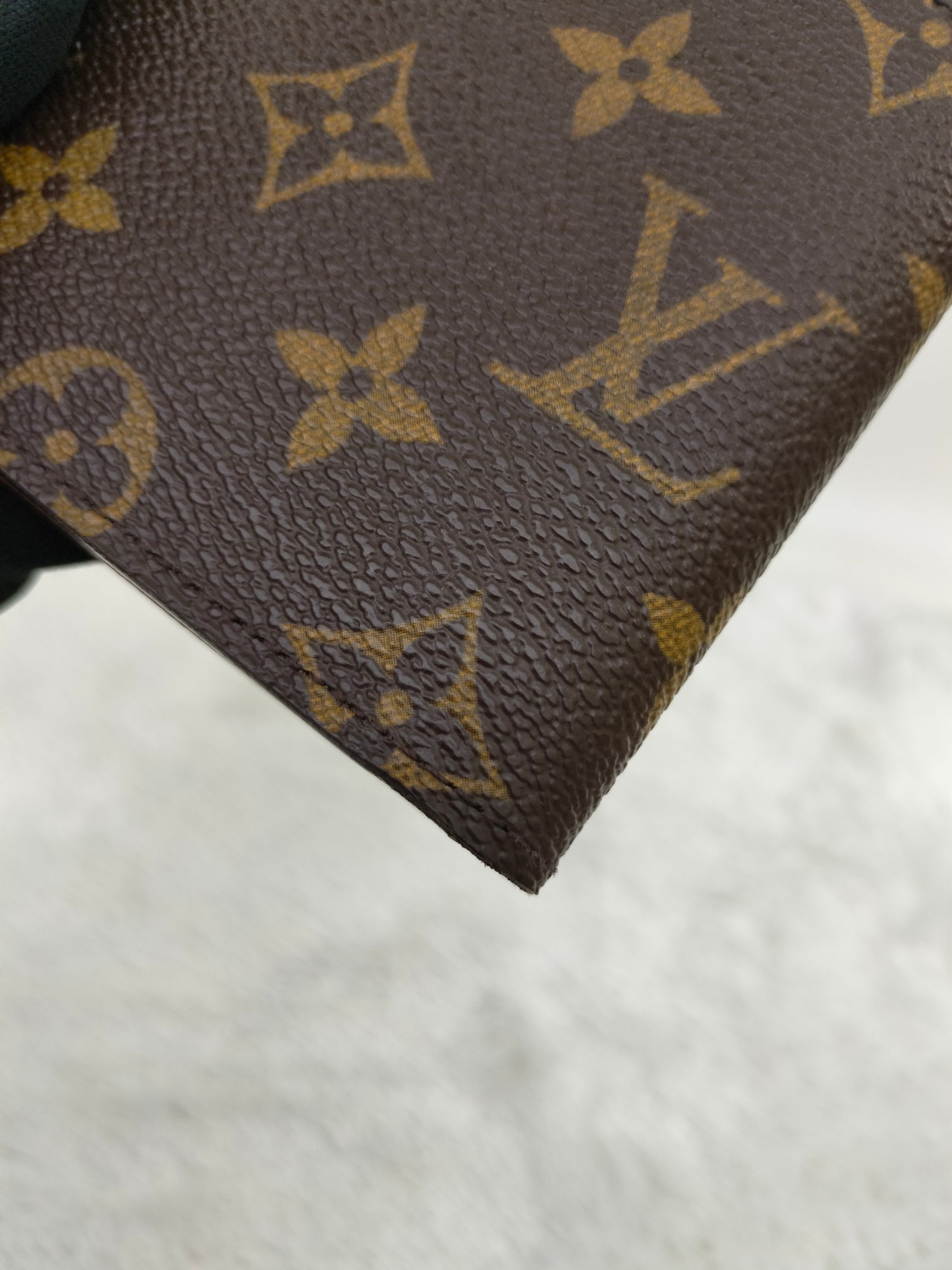 LV Portefeuille Multiple Wallet Monogram 2010