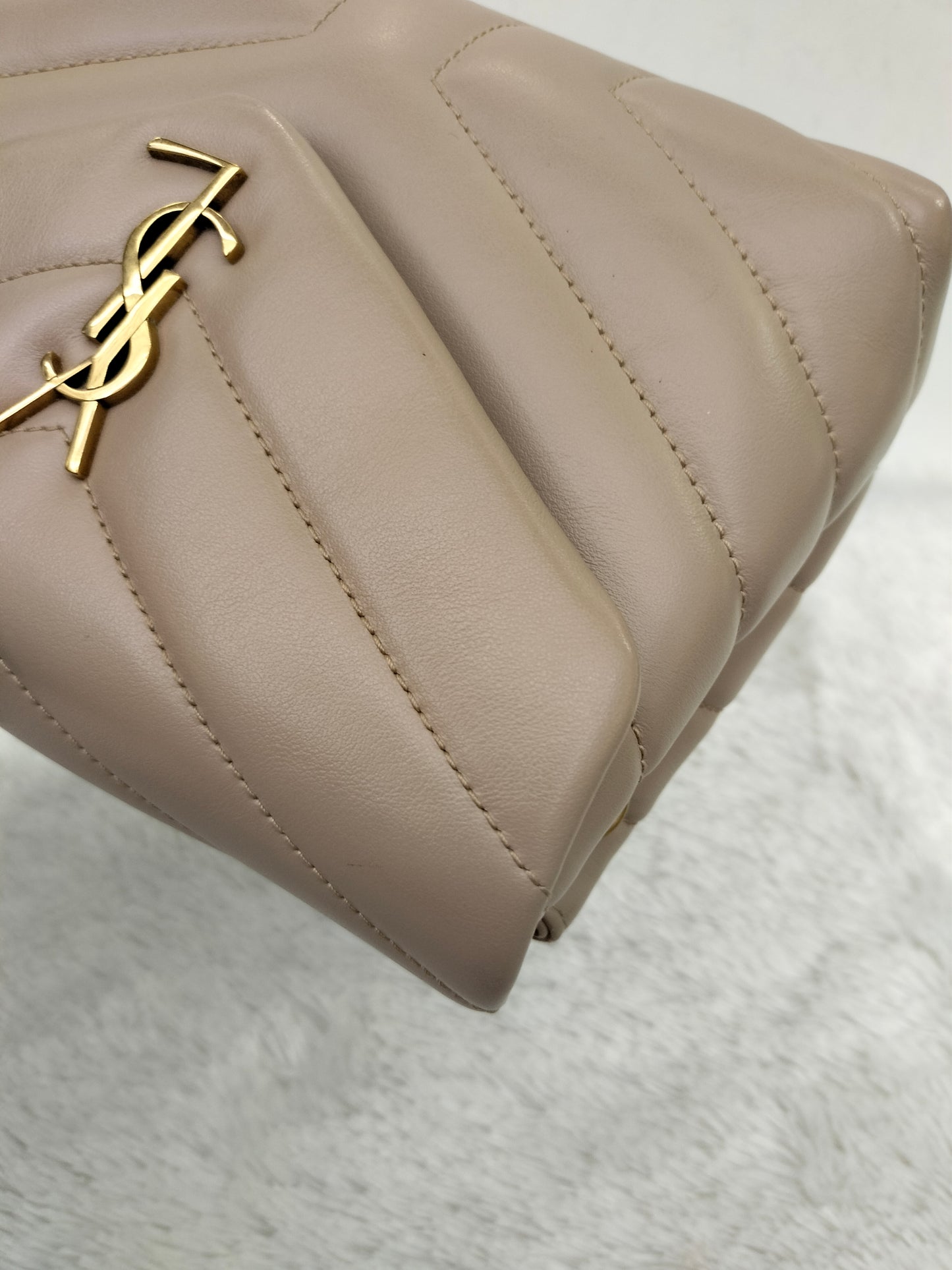 YsL Lou Lou Toy Chevron Beige GHW 2022