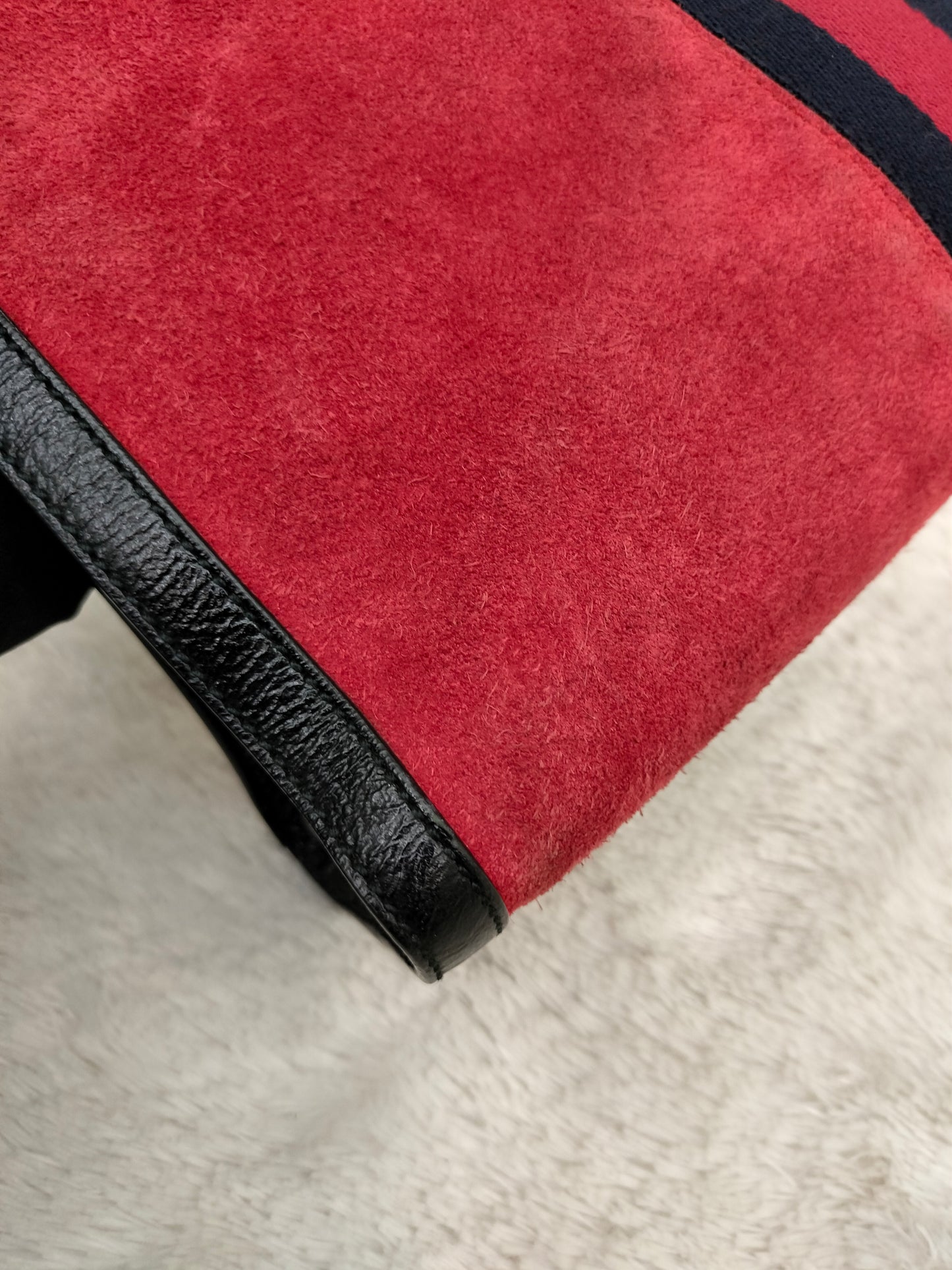 Gucci Ophidia Medium Suede Patent Black Red GHW