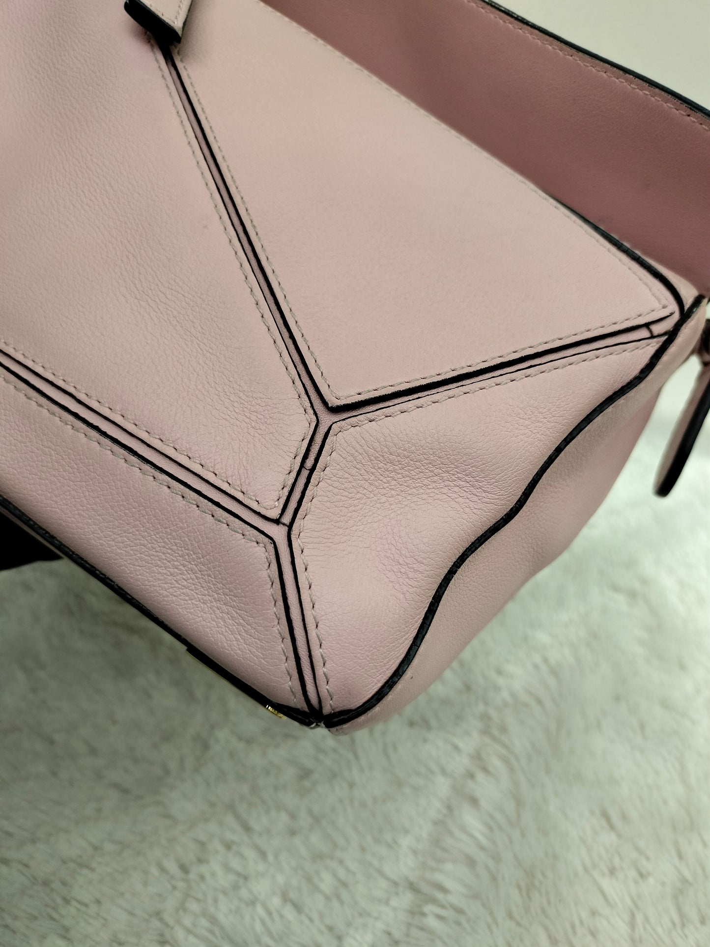 Loewe Puzzle Small Baby Pink GHW 2015