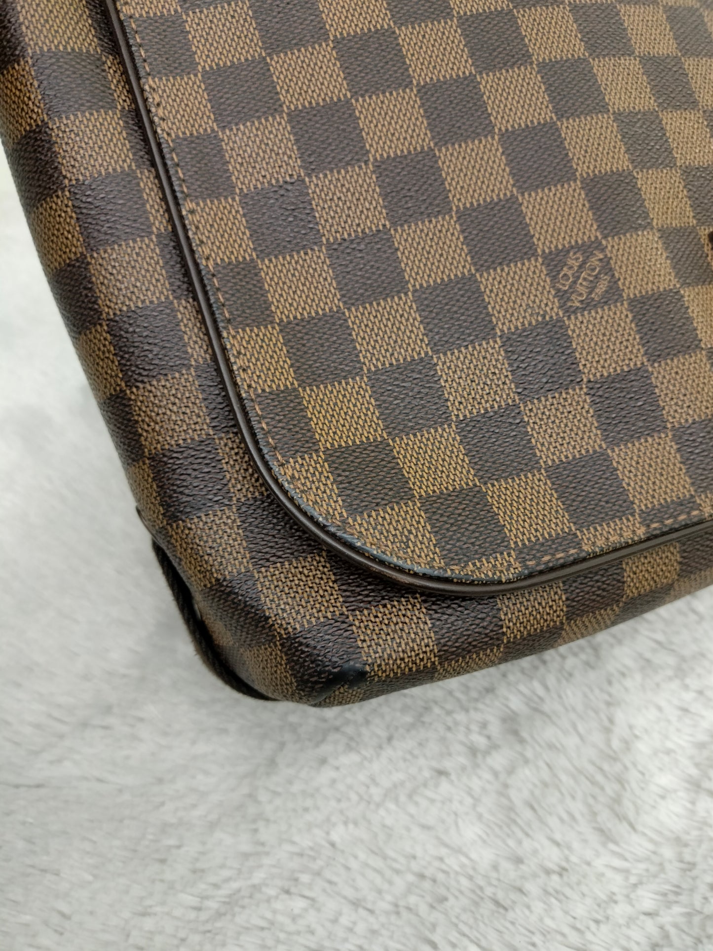 LV Brooklyn GM Damier 2011