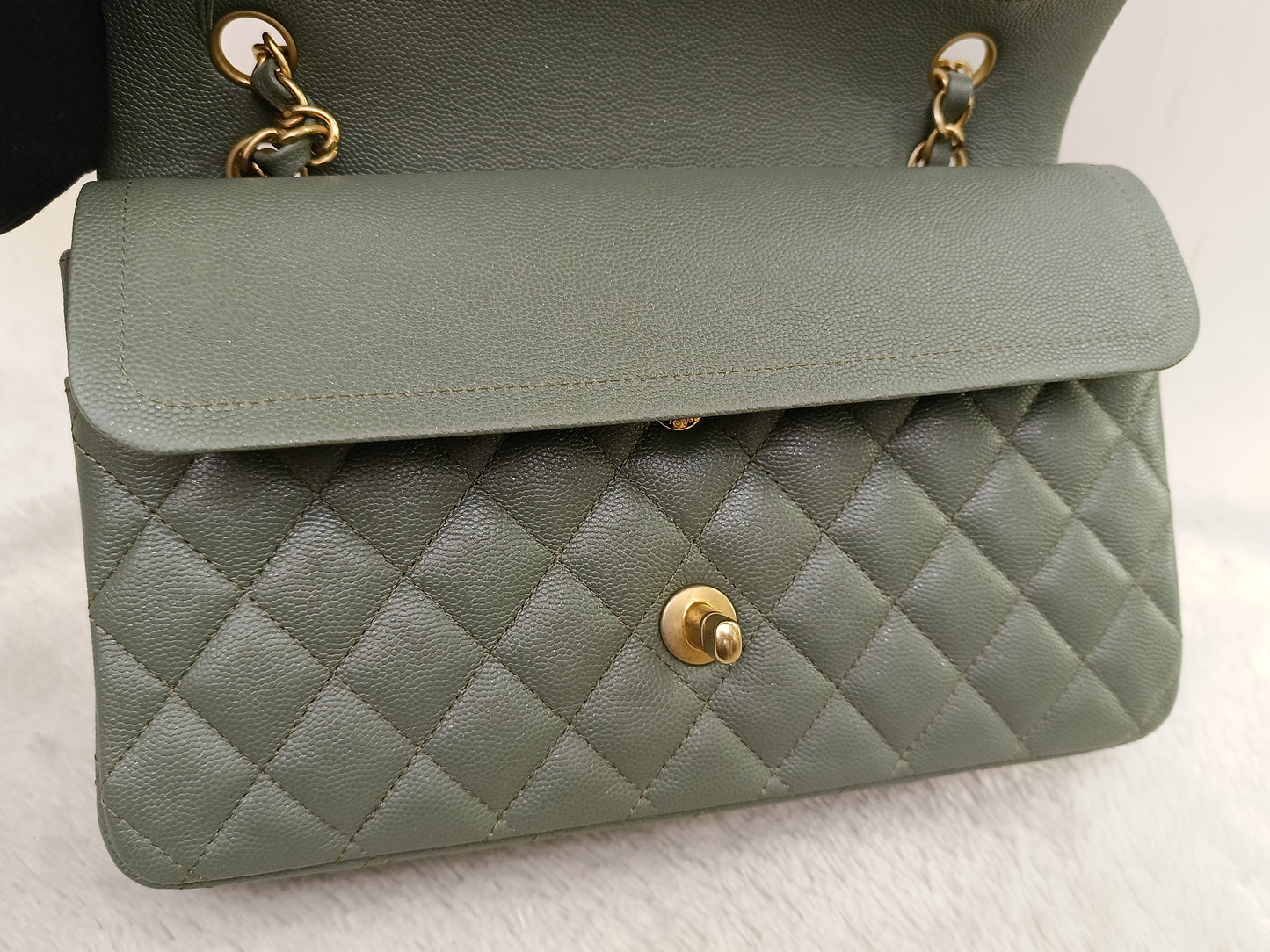 Chanel Medium Caviar Light Green GHW DF #25