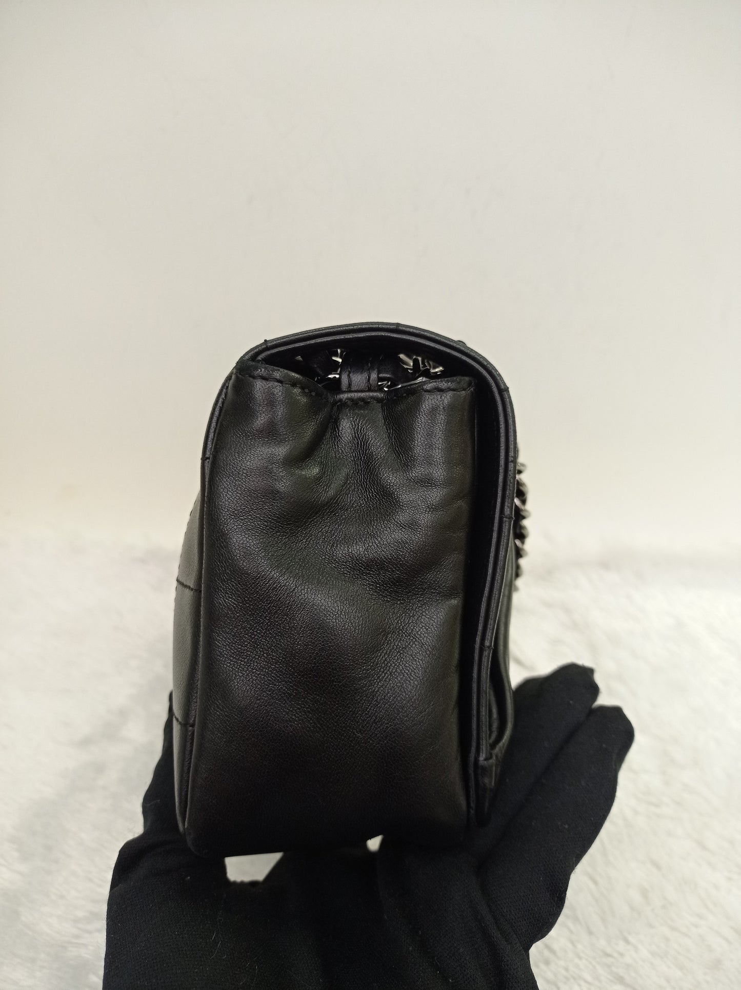 Chanel Small Flap Kiss Lock Lamb Black SHW #10