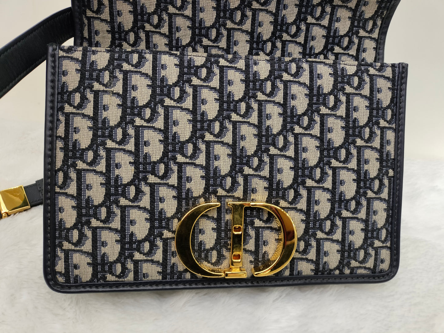 Dior Montaigne 30 Medium Oblique Navy GHW 2019