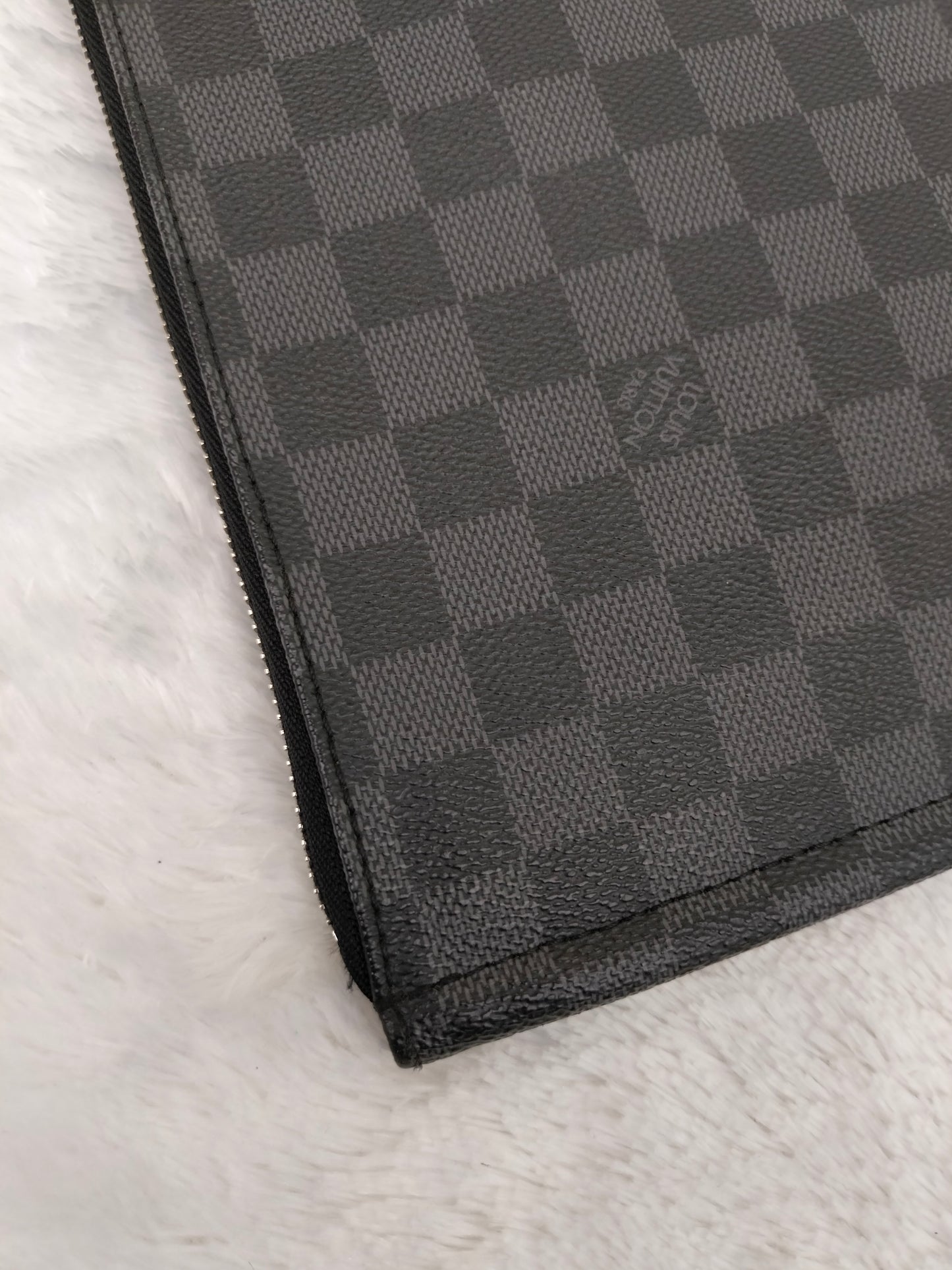 LV Porte Document Portfolio Graphite 2013
