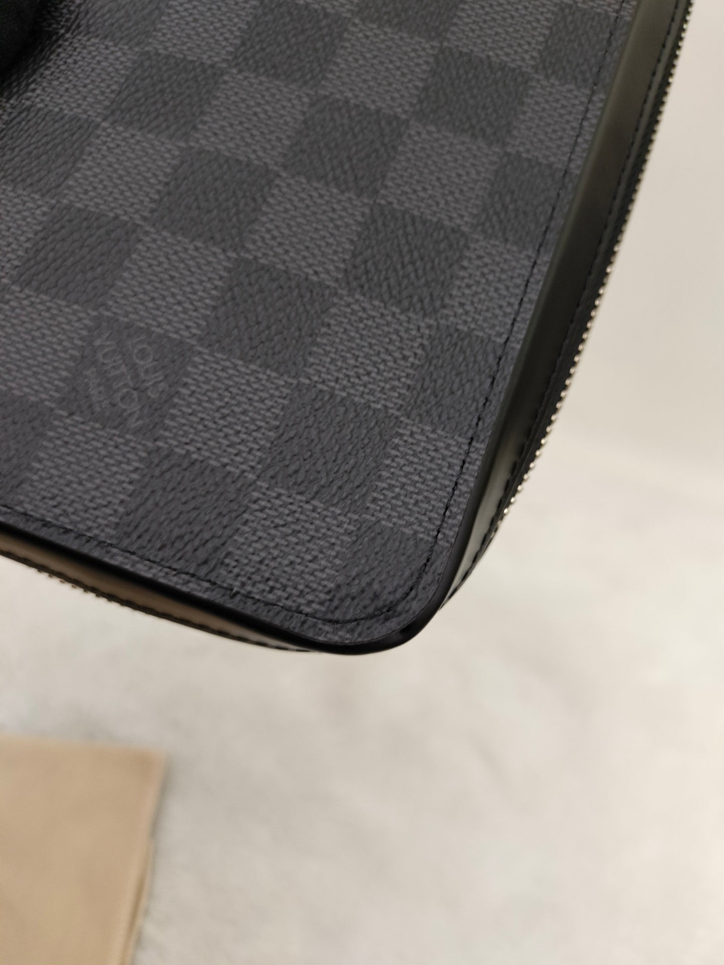 LV Zippy XL Travel Wallet Graphite 2017