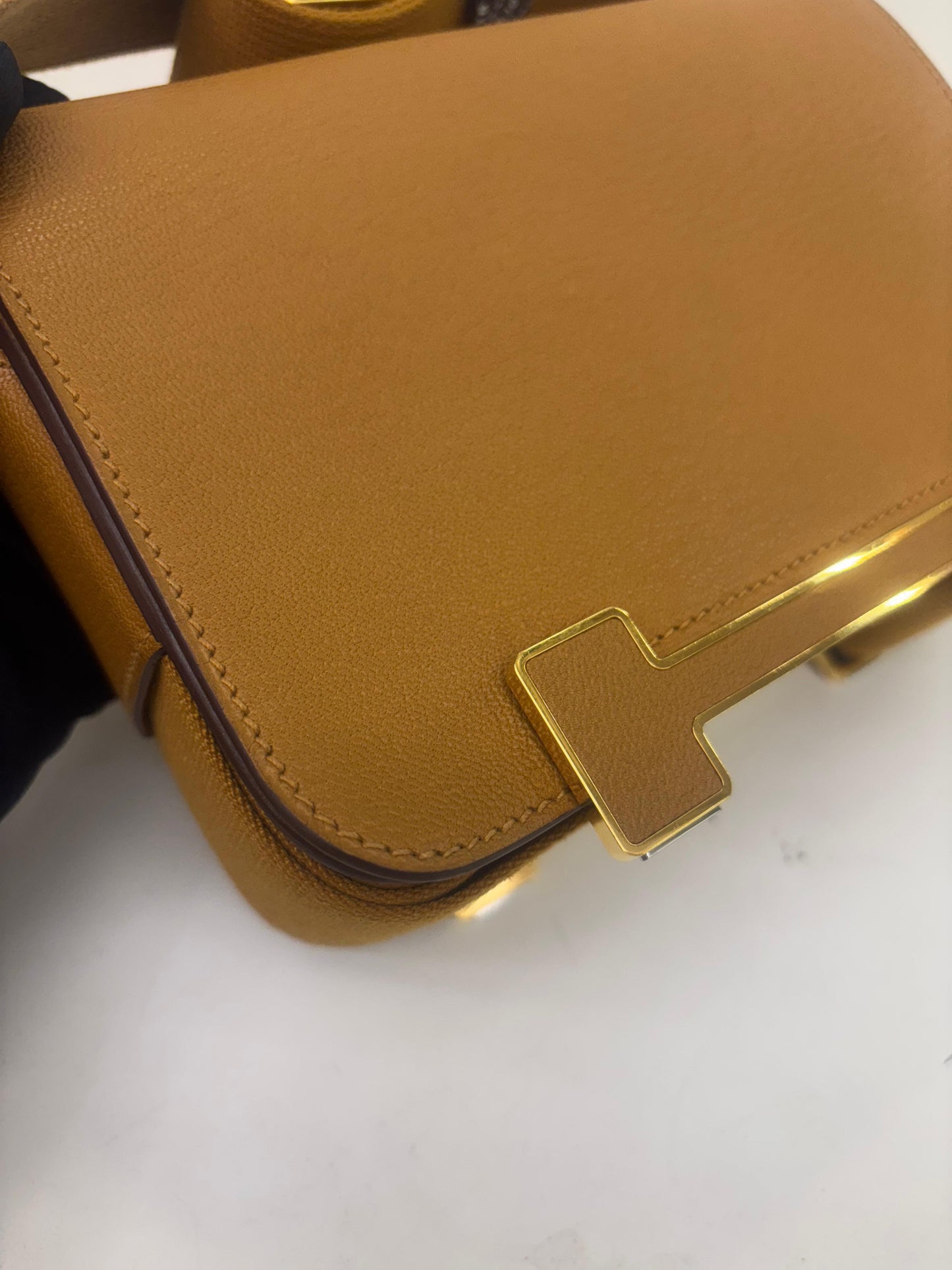 Hermes Geta Chevre Caramel GHW #B