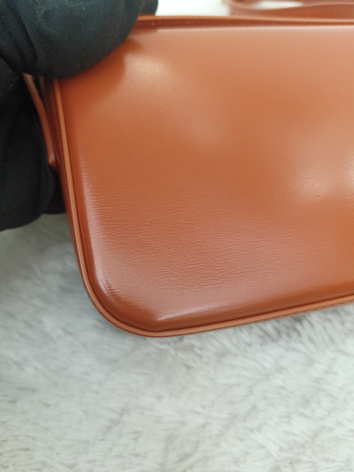 Celine Triomphe East West Calfskin Cornelian GHW 2022