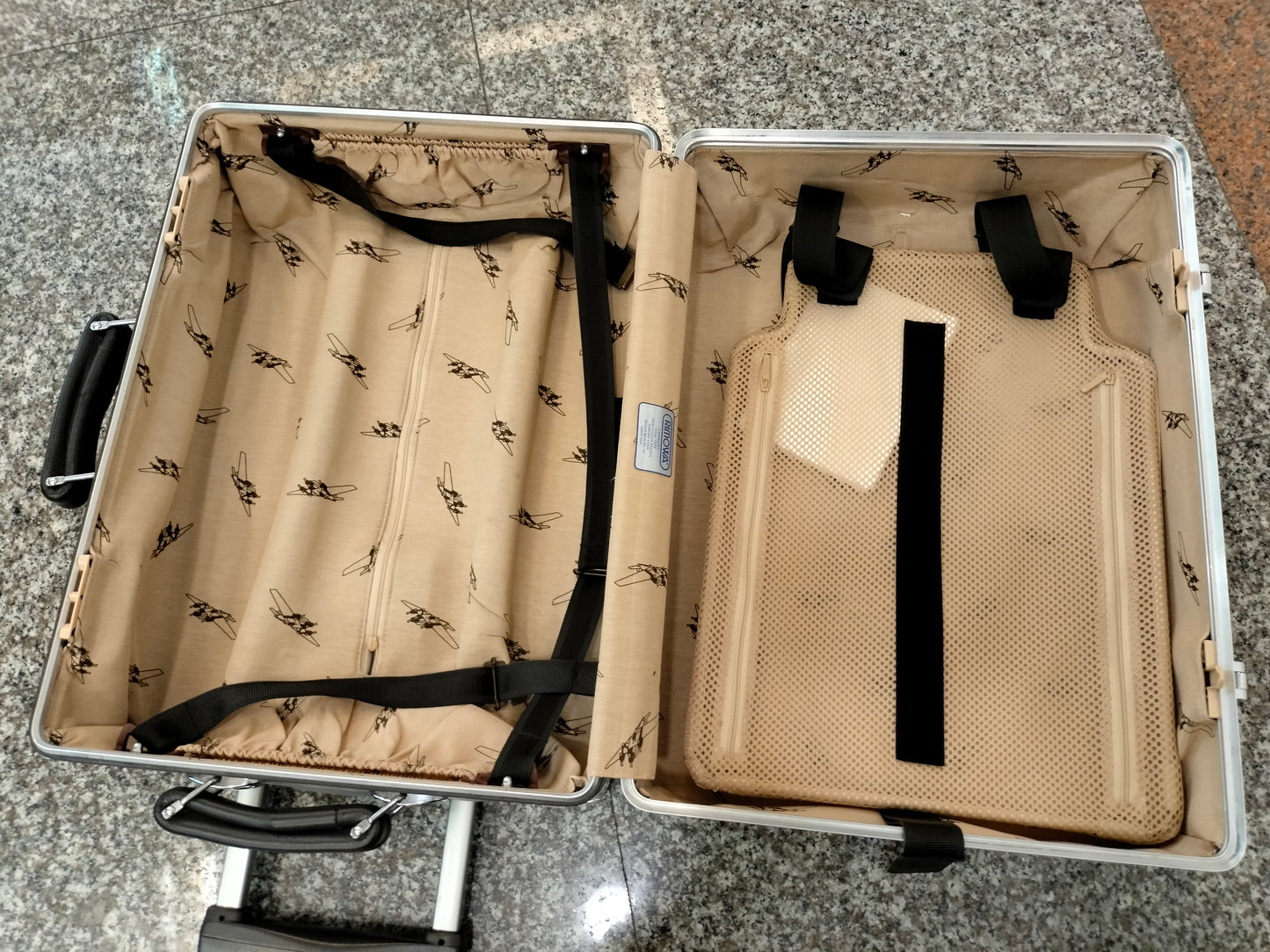 Rimowa Cabin Aluminium Silver 2017
