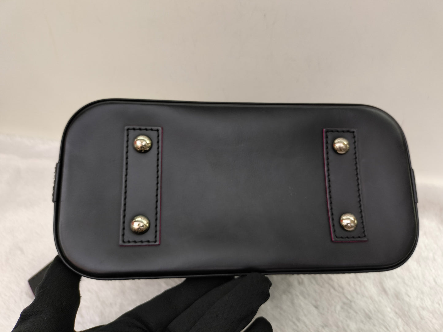 LV Alma BB Epi Black Pink 2017