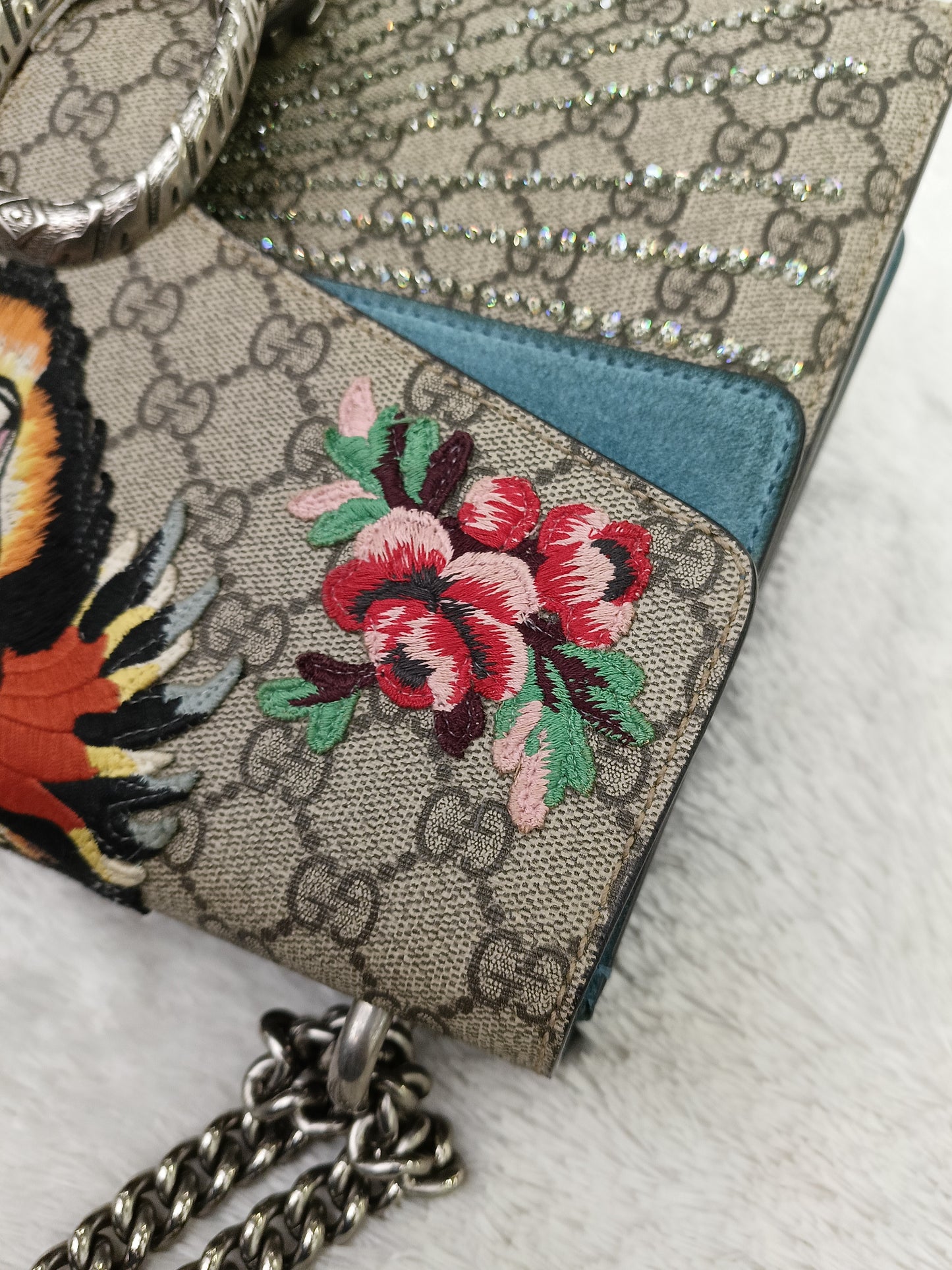 Gucci Dionysus Medium Embriodered Angry Cat Light Blue RHW