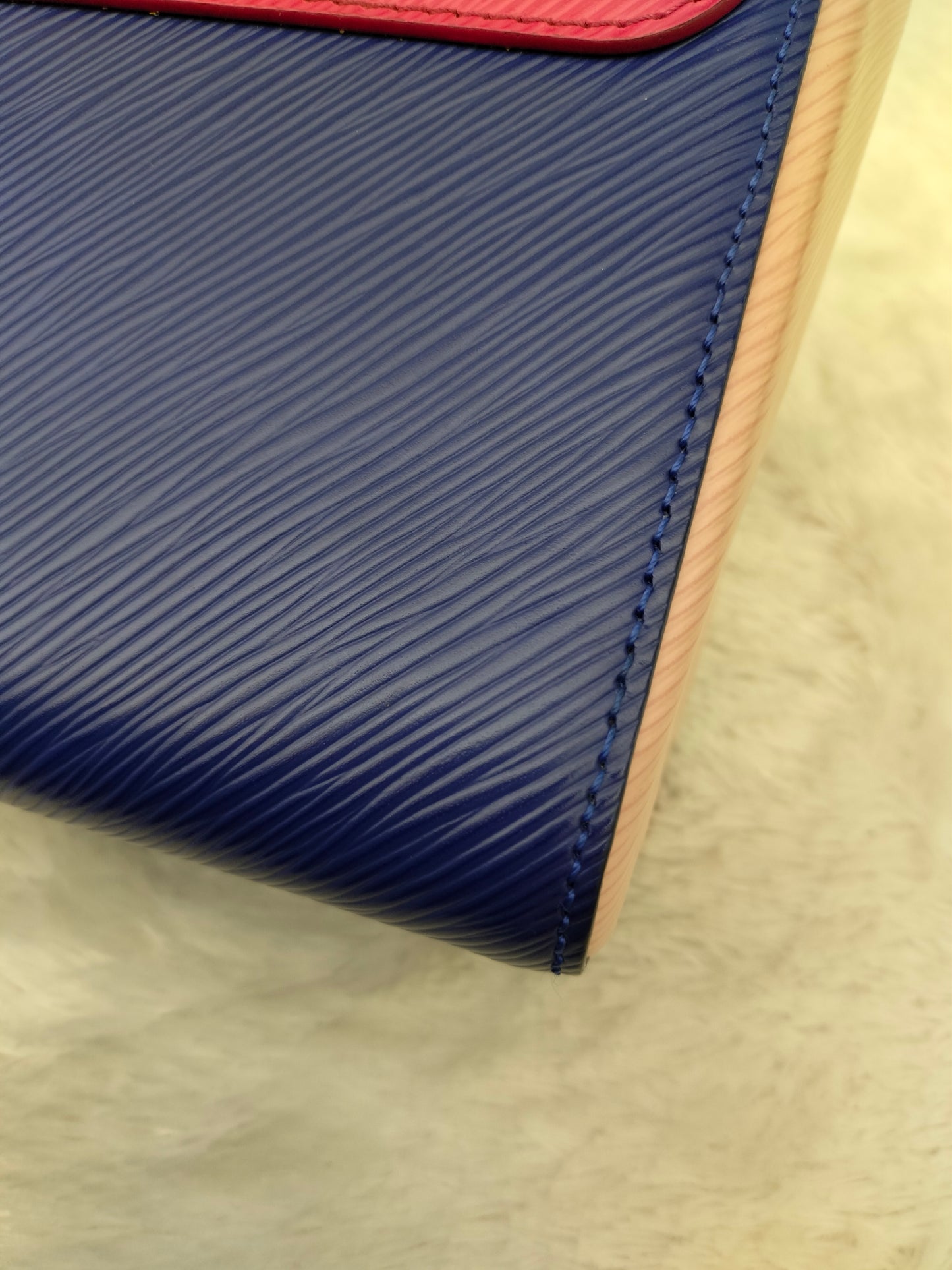 LV Twist MM Epi 3 colour 2016