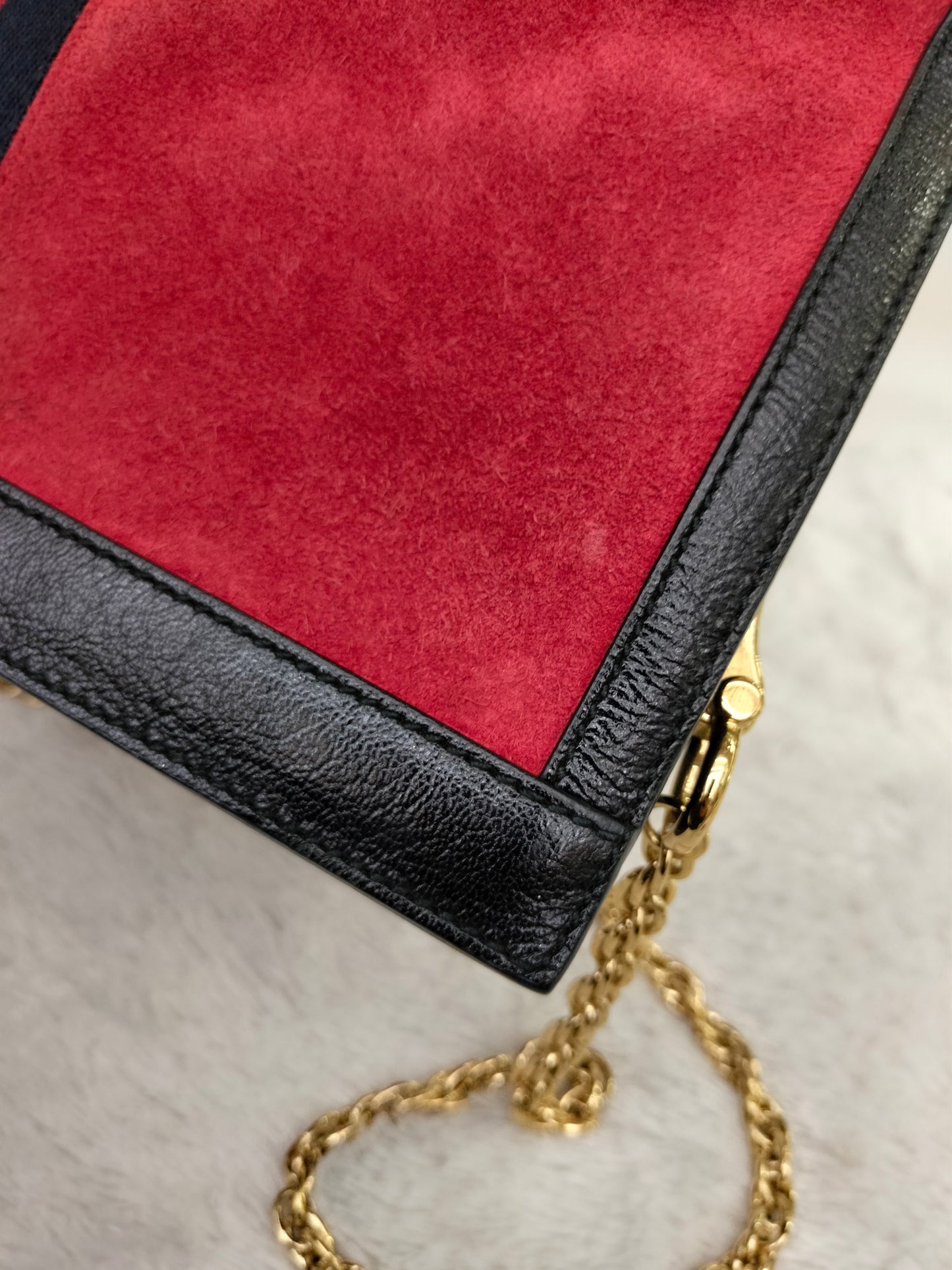 Gucci Ophidia Medium Suede Patent Black Red GHW