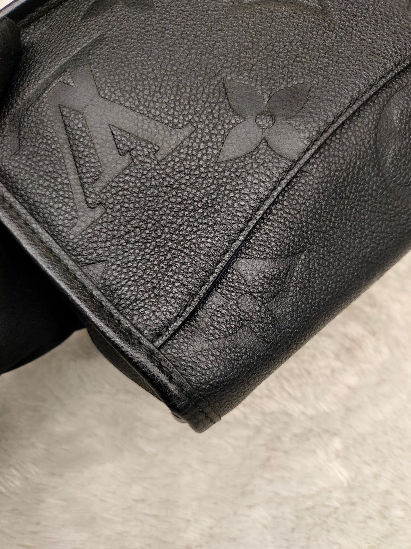 LV Diane PM ST NM Monogram Empreinte Noir (CHIP)