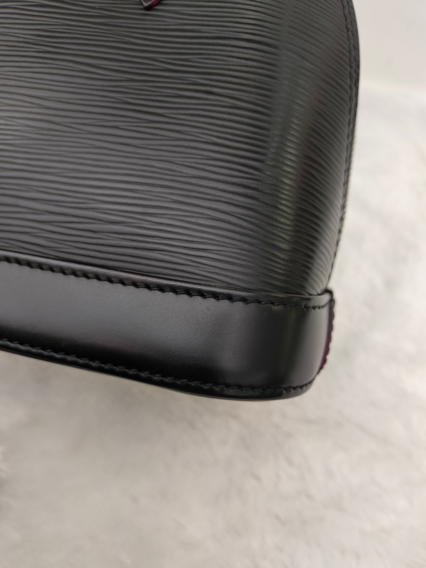 LV Alma BB Epi Black Pink 2017