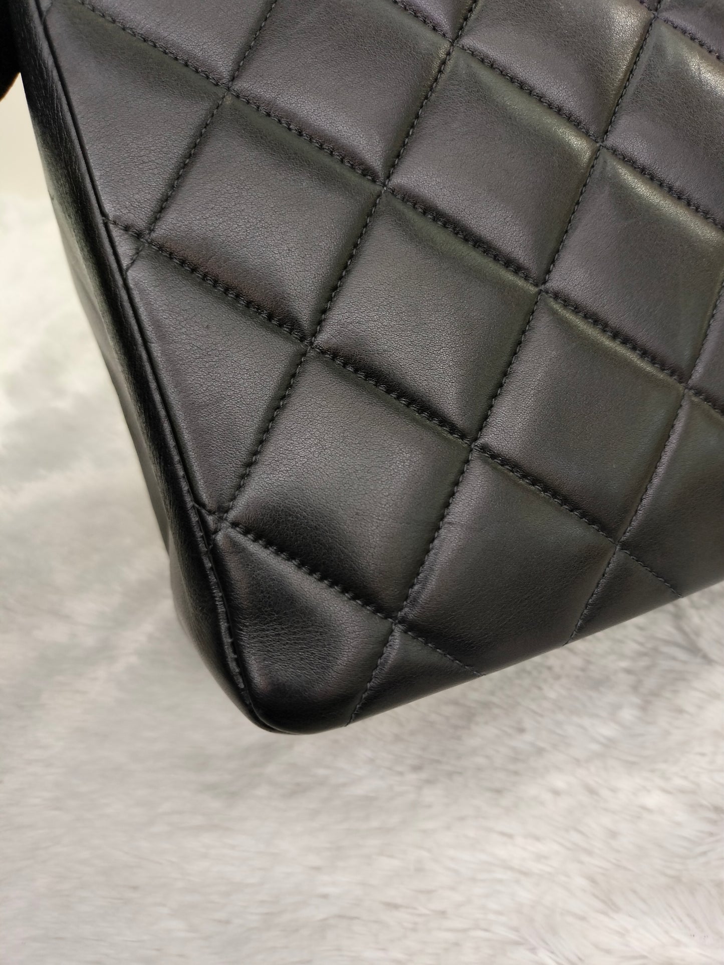 Chanel Maxi Lamb Vintage Black GHW SF #2