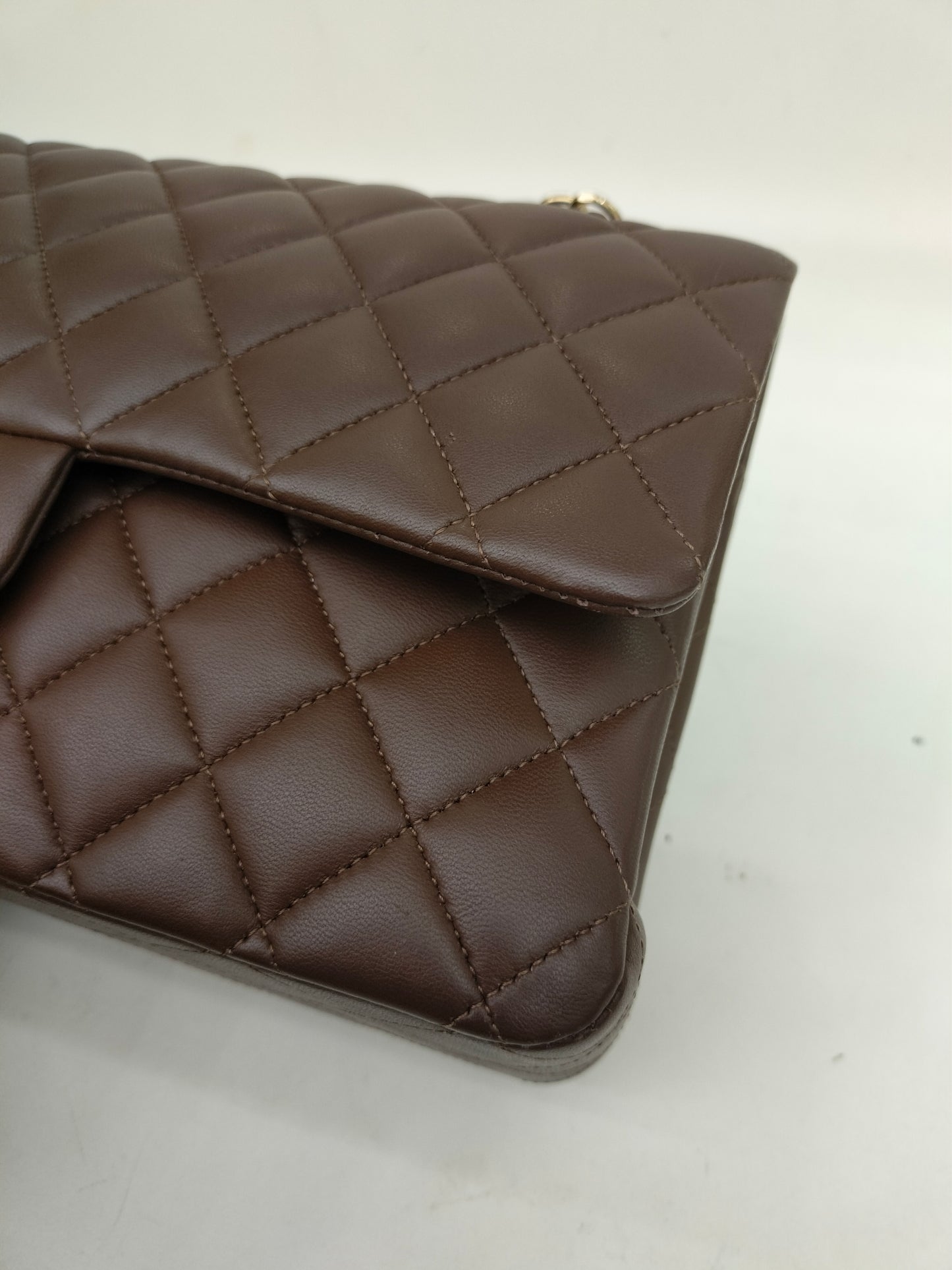 Chanel Medium Lamb Brown GHW DF (CHIP) 2023