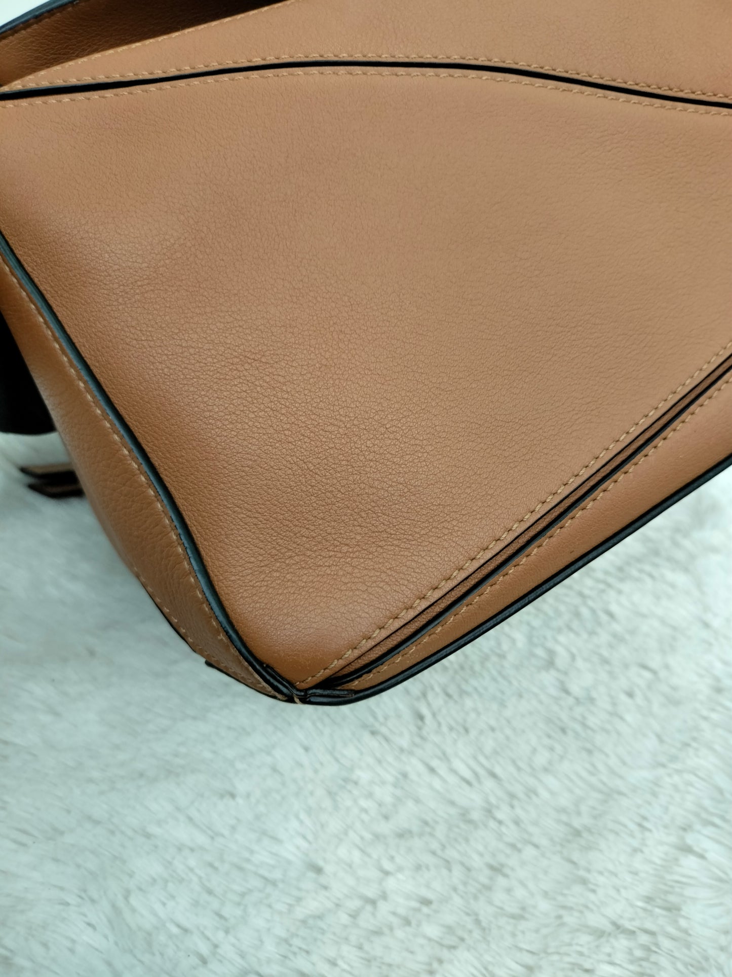Loewe Puzzle Small Tan SHW 2019