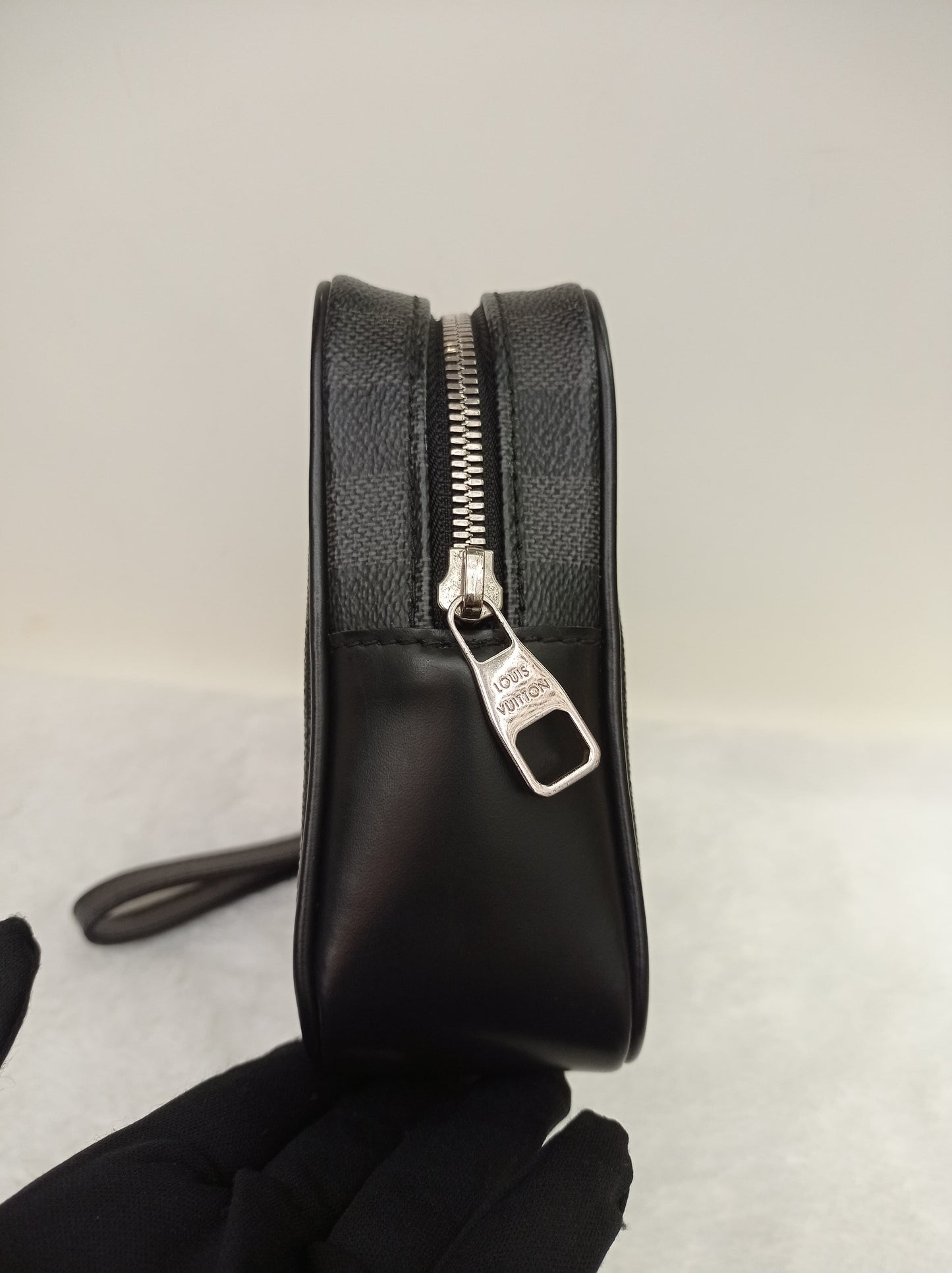 LV Pochette Kasai Graphite 2020