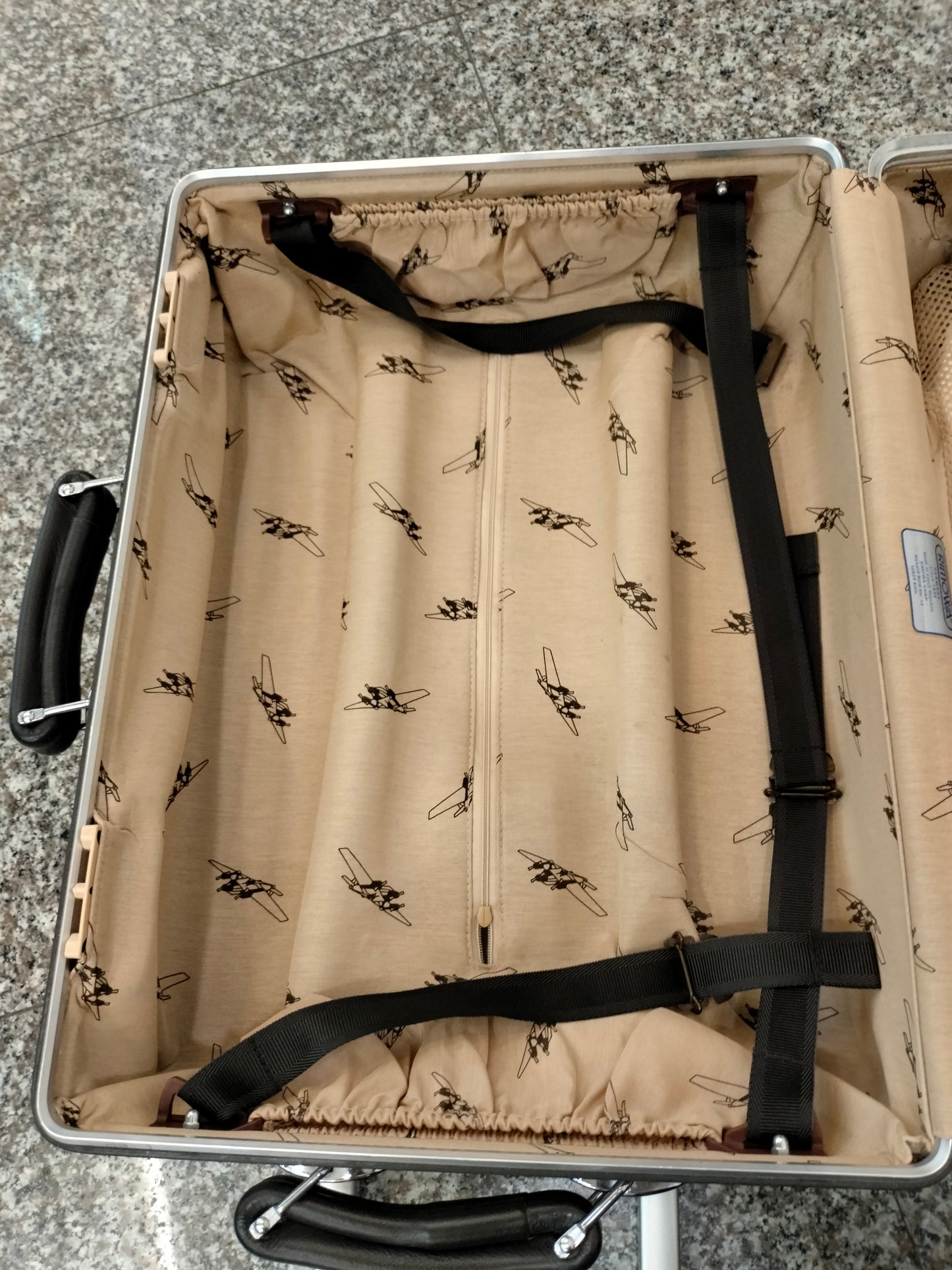 Rimowa Cabin Aluminium Silver 2017