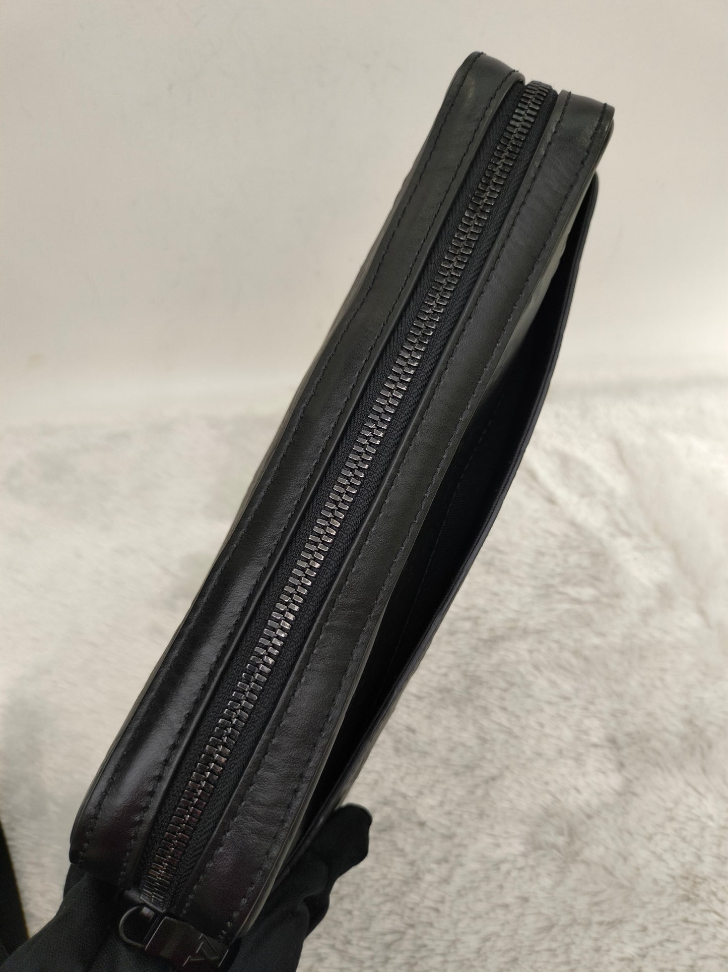 LV Duo Messenger Monogram Shadow Noir (CHIP)