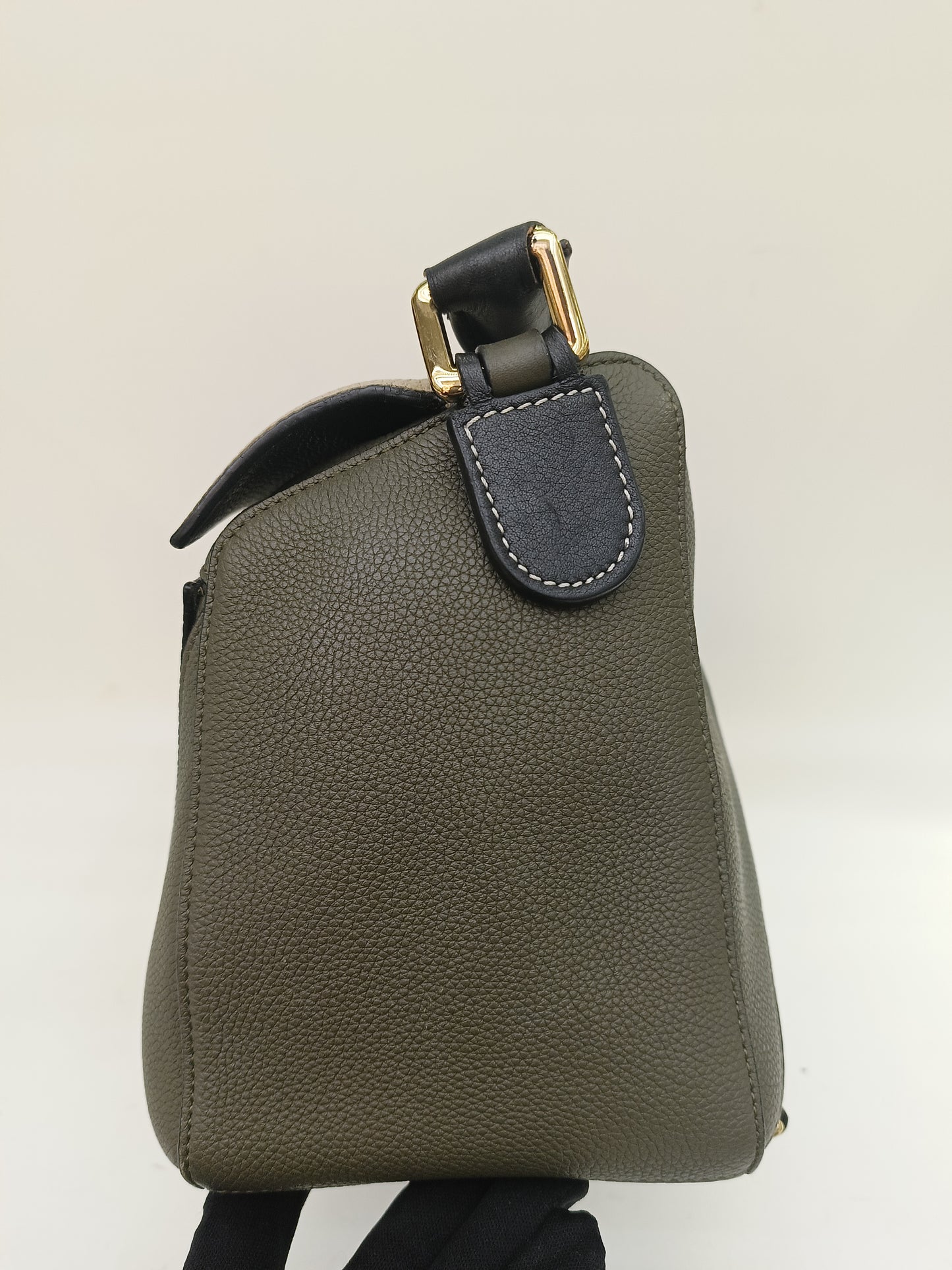 Loewe Puzzle Medium Grained 3 colour GHW 2018