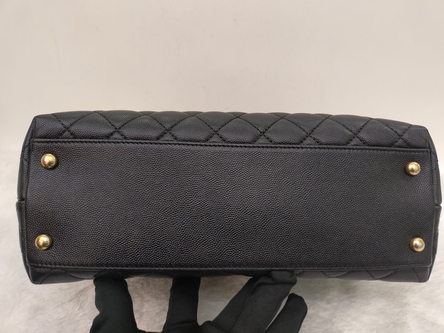 Chanel Coco Handle Medium Caviar Black GHW #25