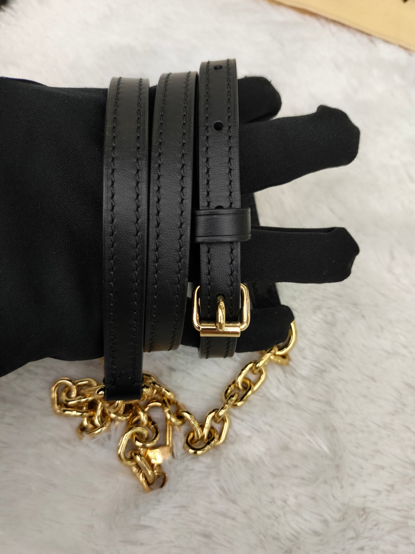 LV Trunk Clutch Monogram Reverse 2018