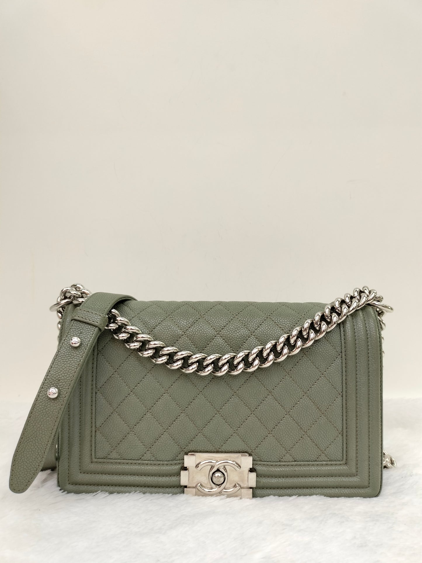 Chanel Boy 25 Caviar Green SHW #25