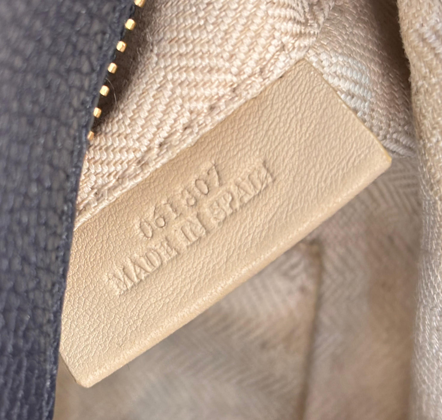 Loewe Puzzle Small Grained Navy Black GHW 2018