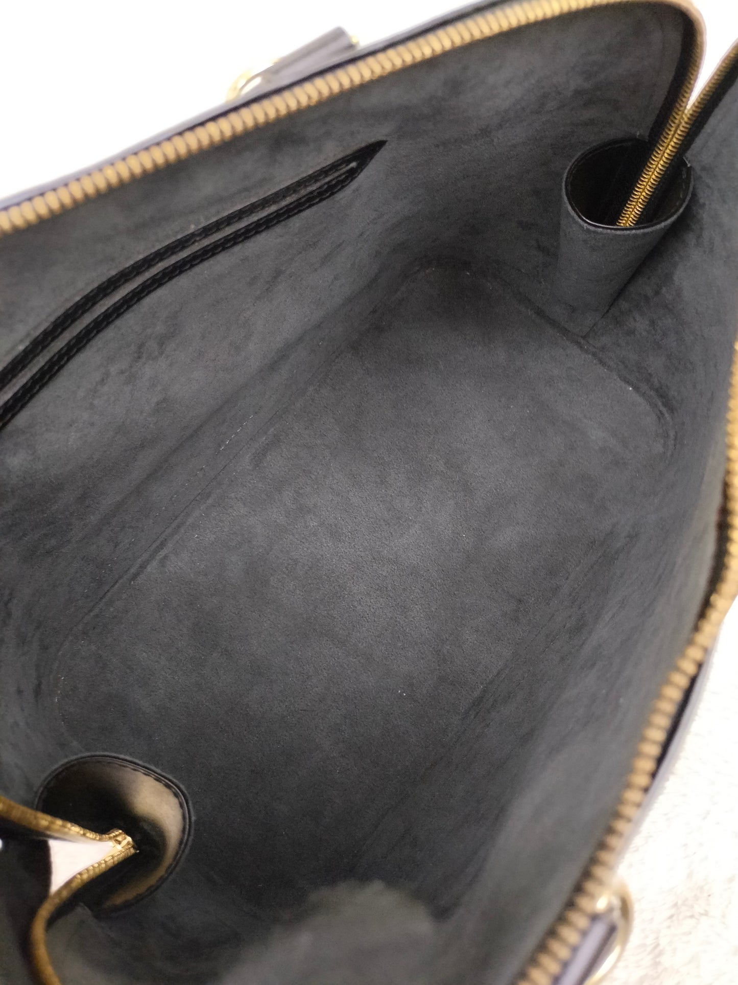 LV Alma PM Epi Black Vintage