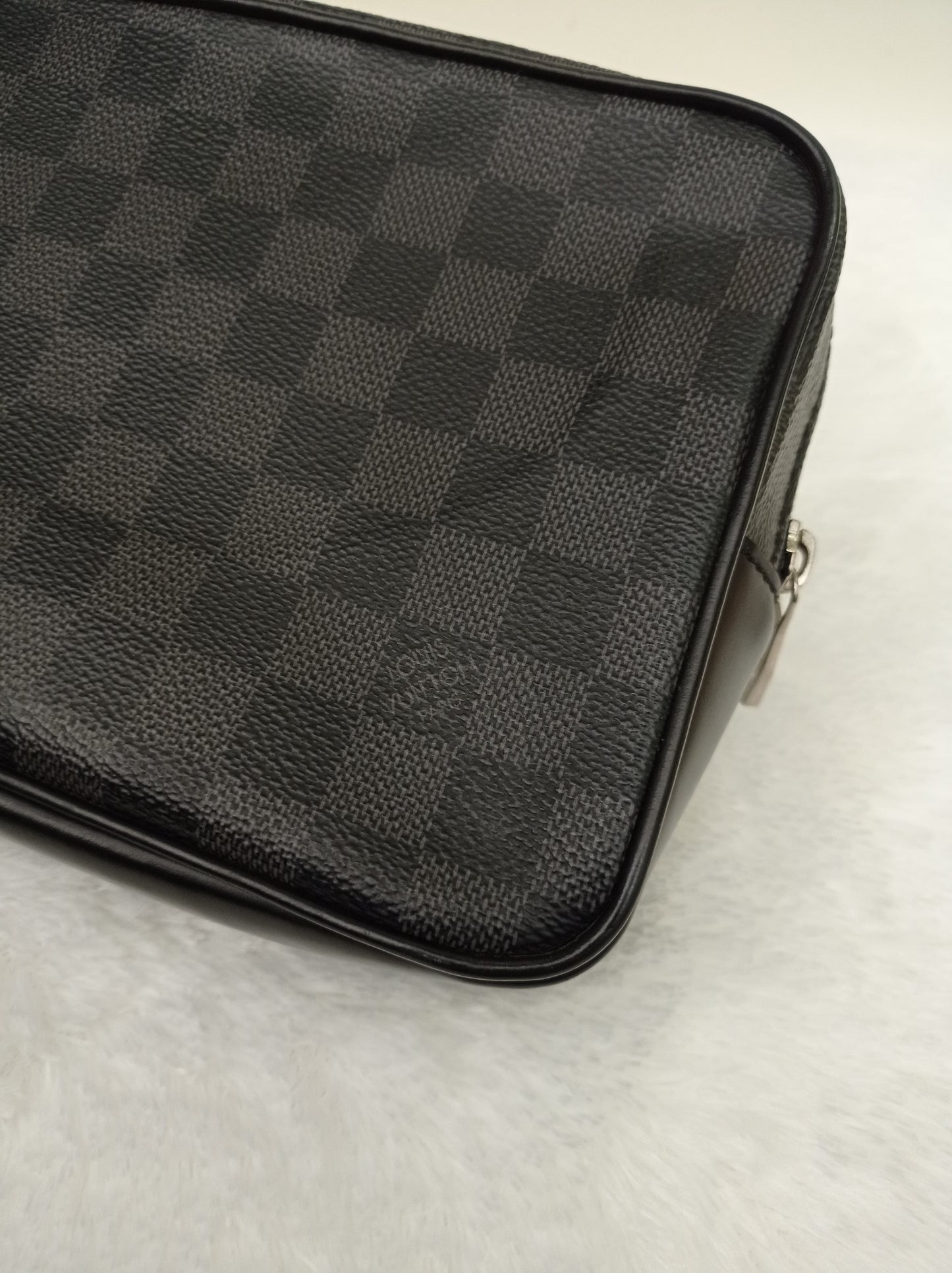 LV Pochette Kasai Graphite 2020