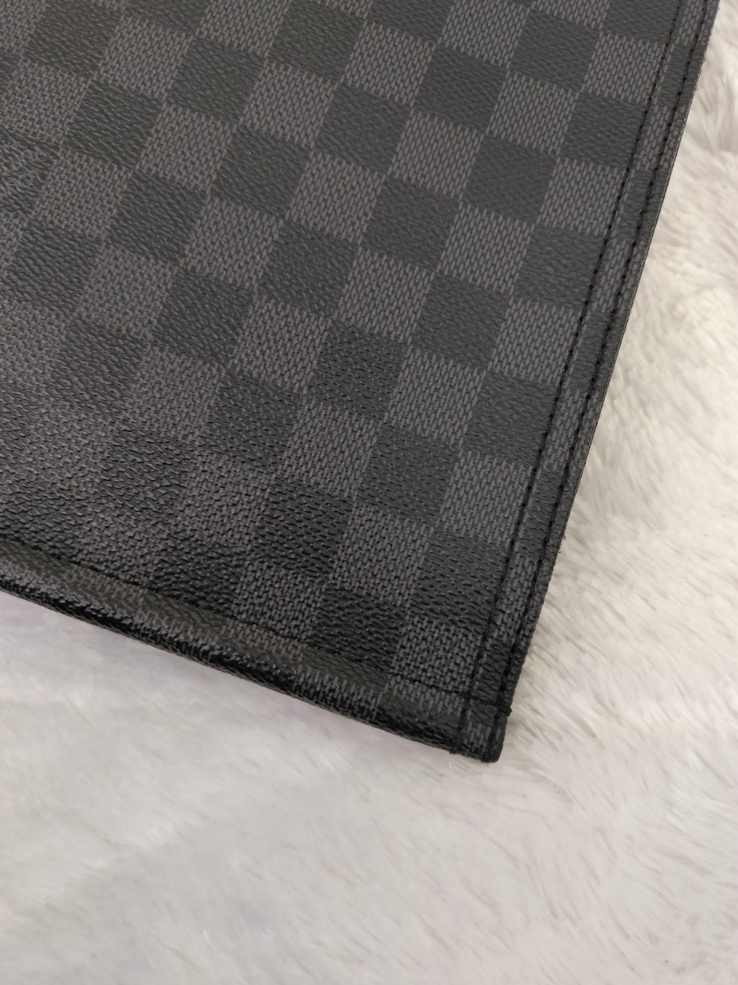 LV Porte Document Portfolio Graphite 2013