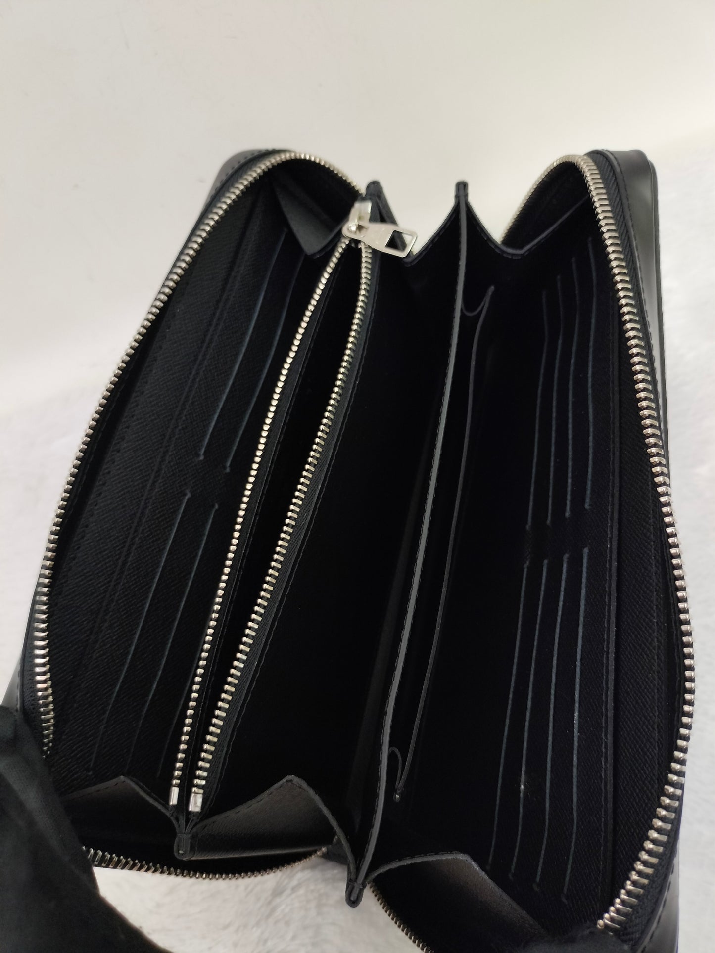 LV Zippy XL Travel Wallet Graphite 2017