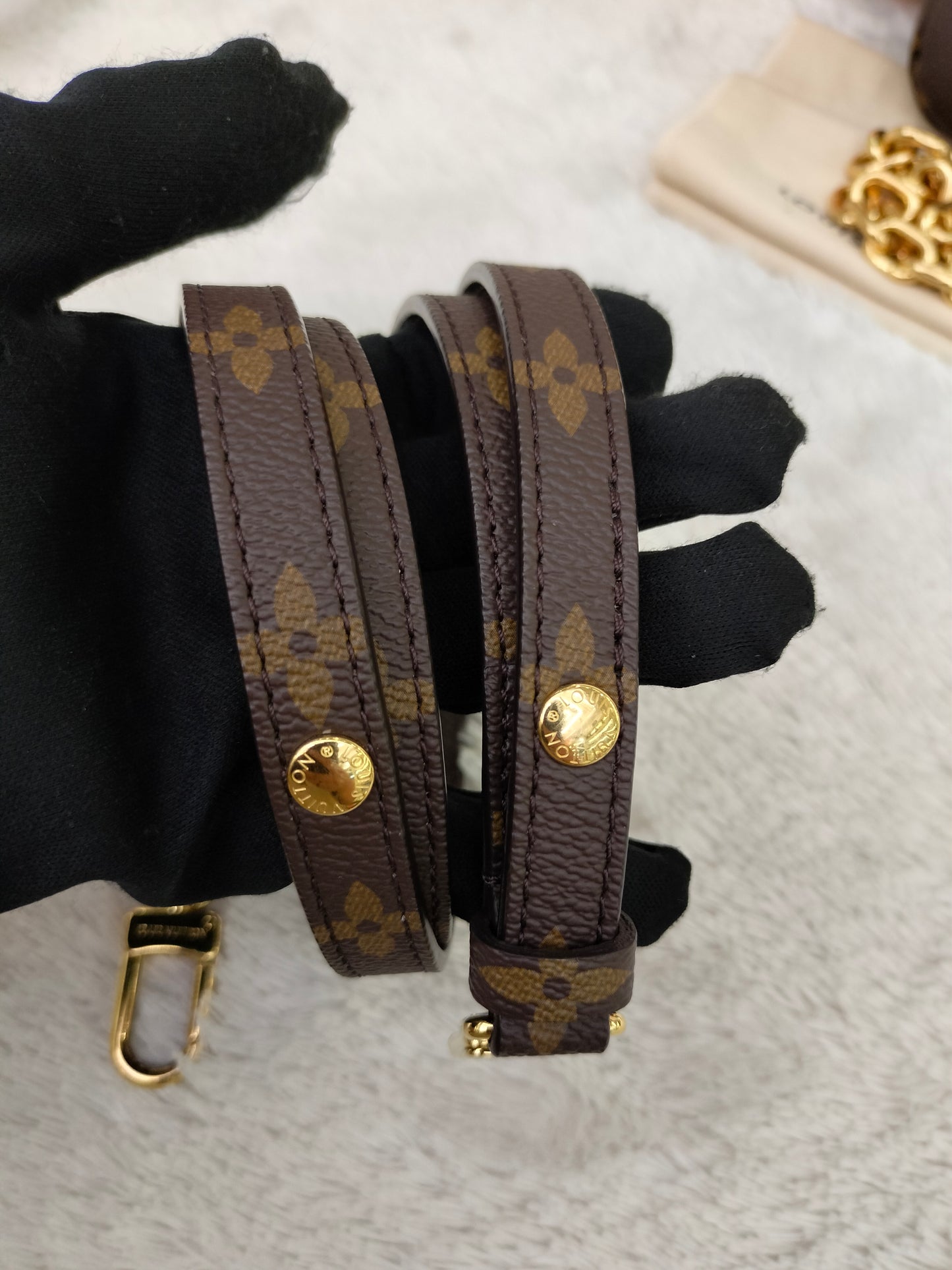 LV Pochette Metis East West Monogram 2023 (CHIP)