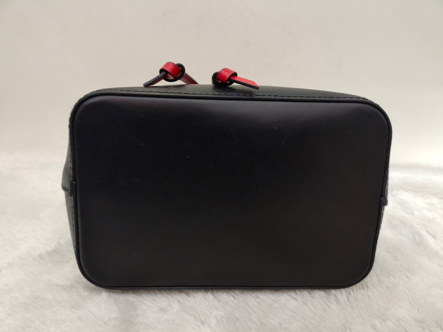 LV Neo Noe BB Epi Black Red Blue Safran 2019